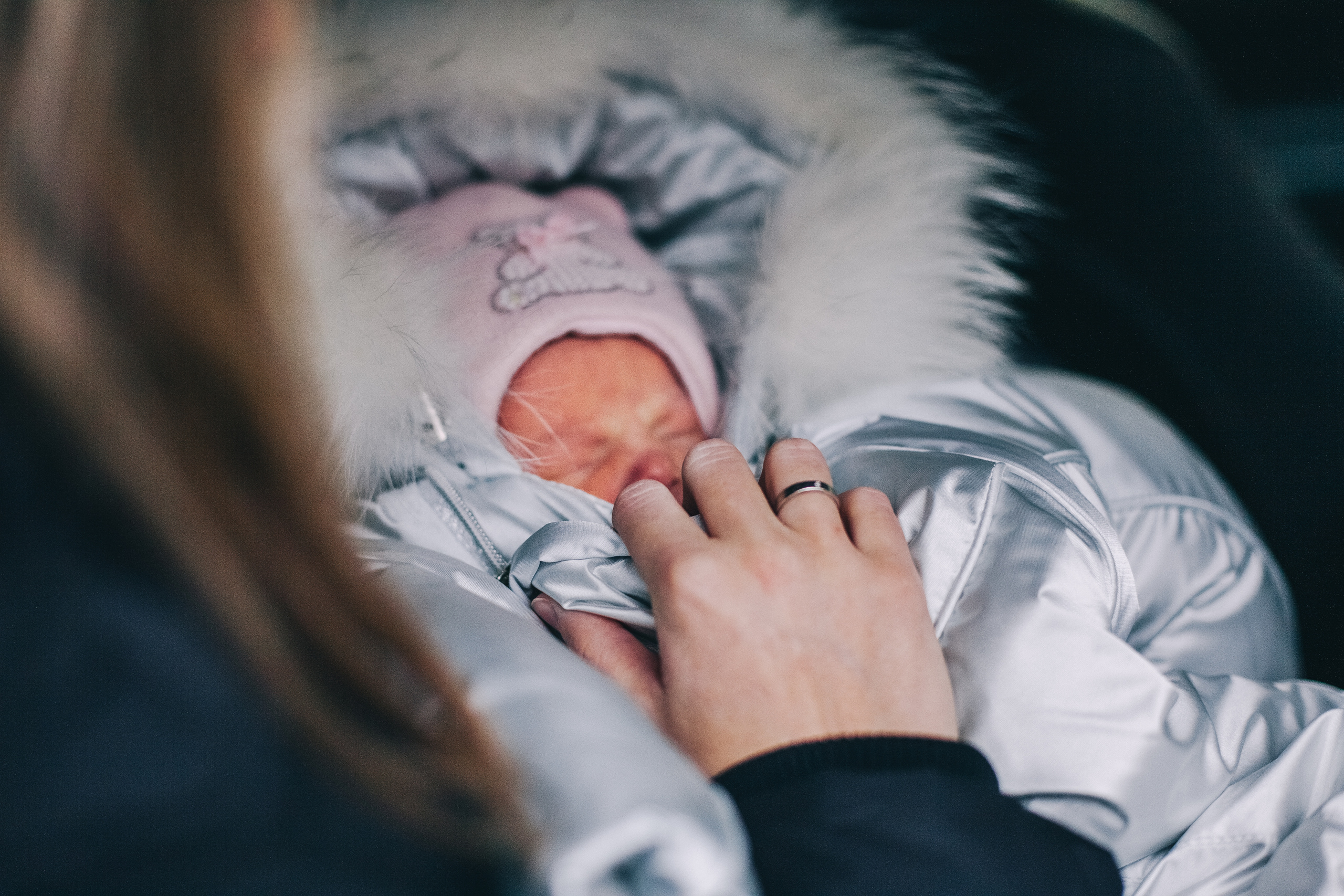 Пора домой. История одной выписки из роддома). Семейный фотограф, фотограф родов, репортажей фотограф в Санкт-Петербу