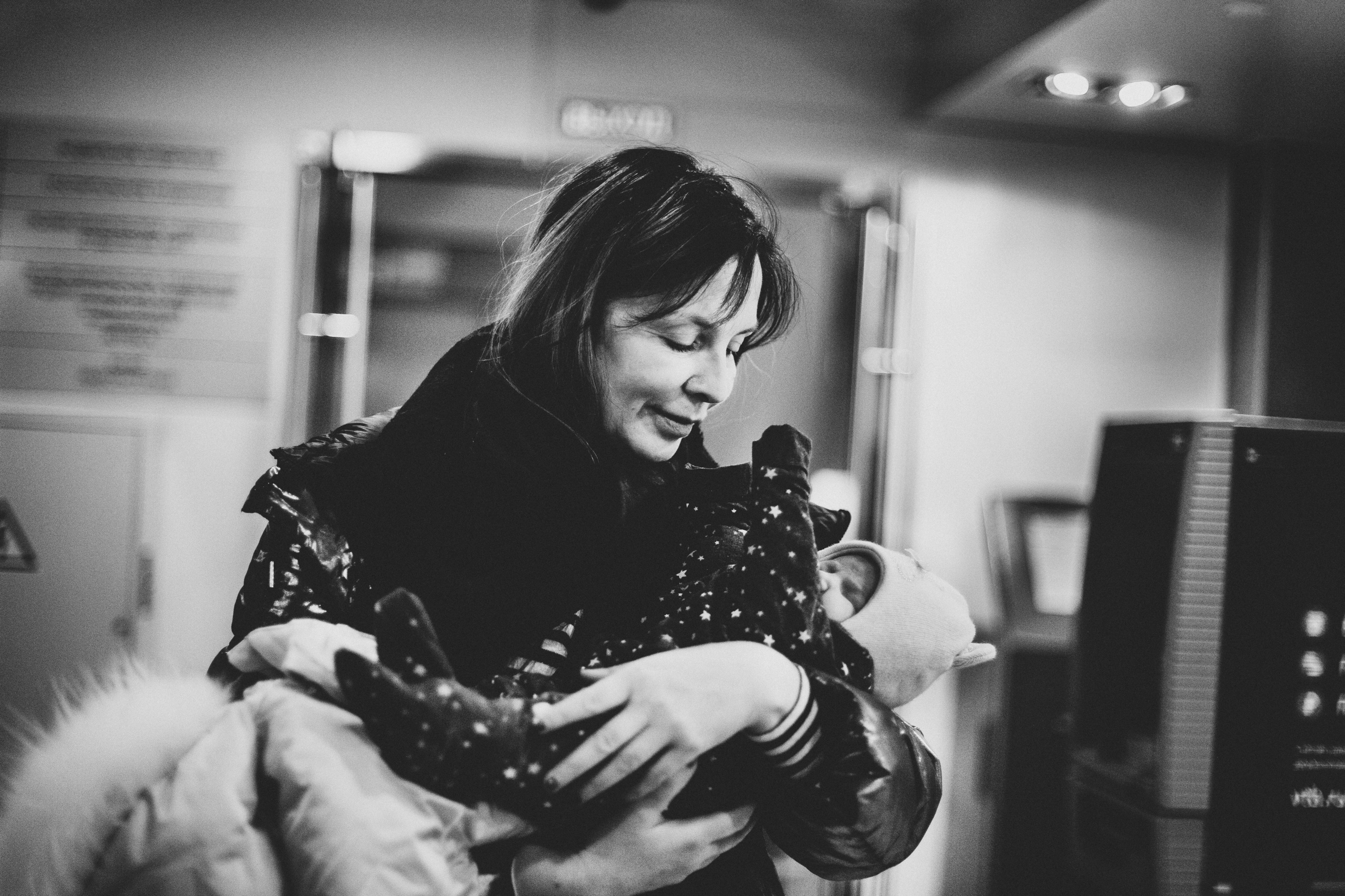 Пора домой. История одной выписки из роддома). Семейный фотограф, фотограф родов, репортажей фотограф в Санкт-Петербу