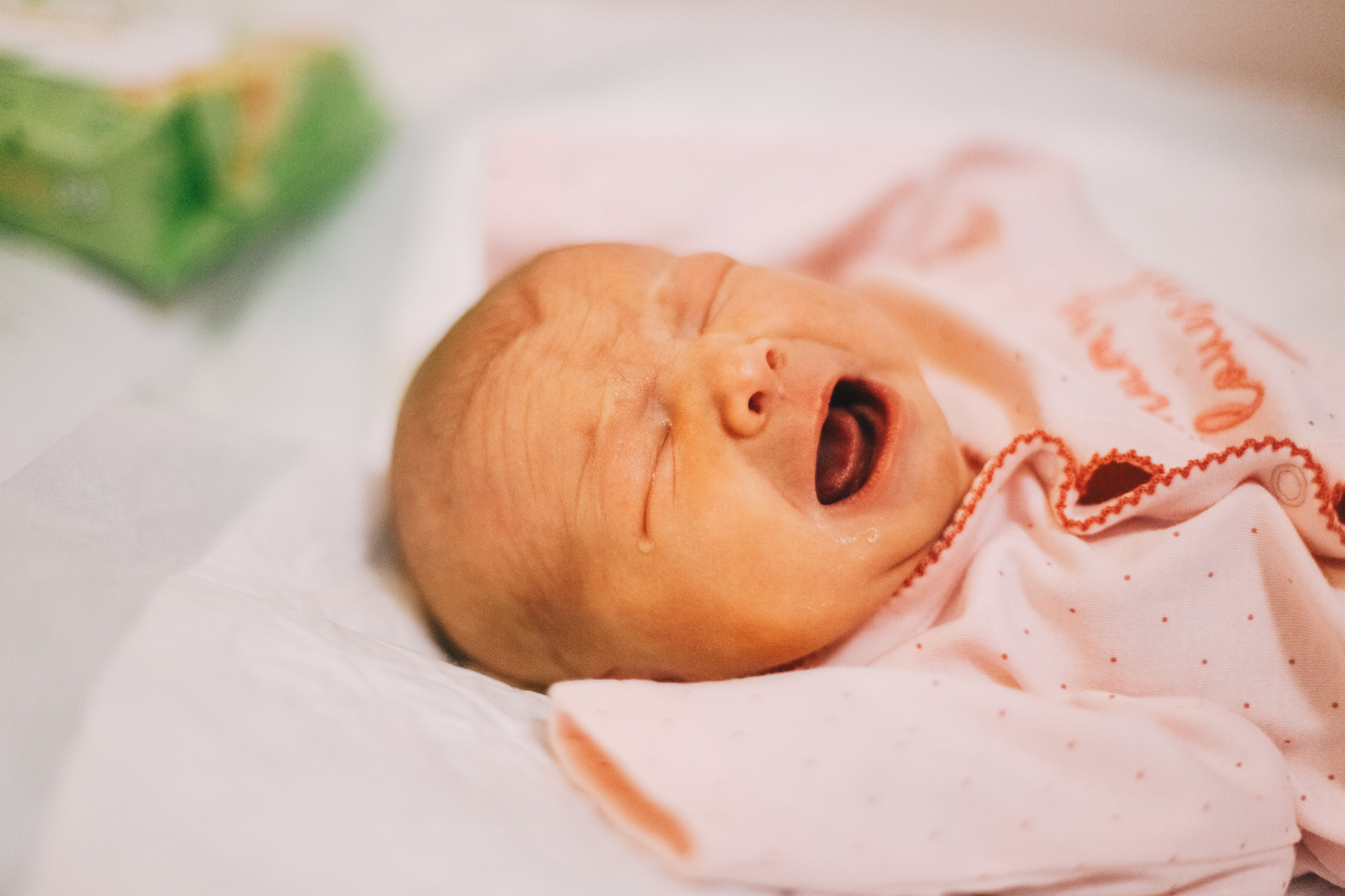 Пора домой. История одной выписки из роддома). Семейный фотограф, фотограф родов, репортажей фотограф в Санкт-Петербу