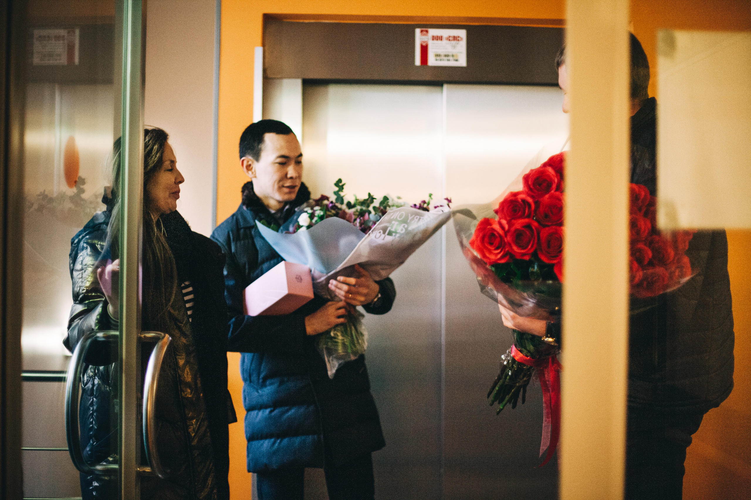 Пора домой. История одной выписки из роддома). Семейный фотограф, фотограф родов, репортажей фотограф в Санкт-Петербу