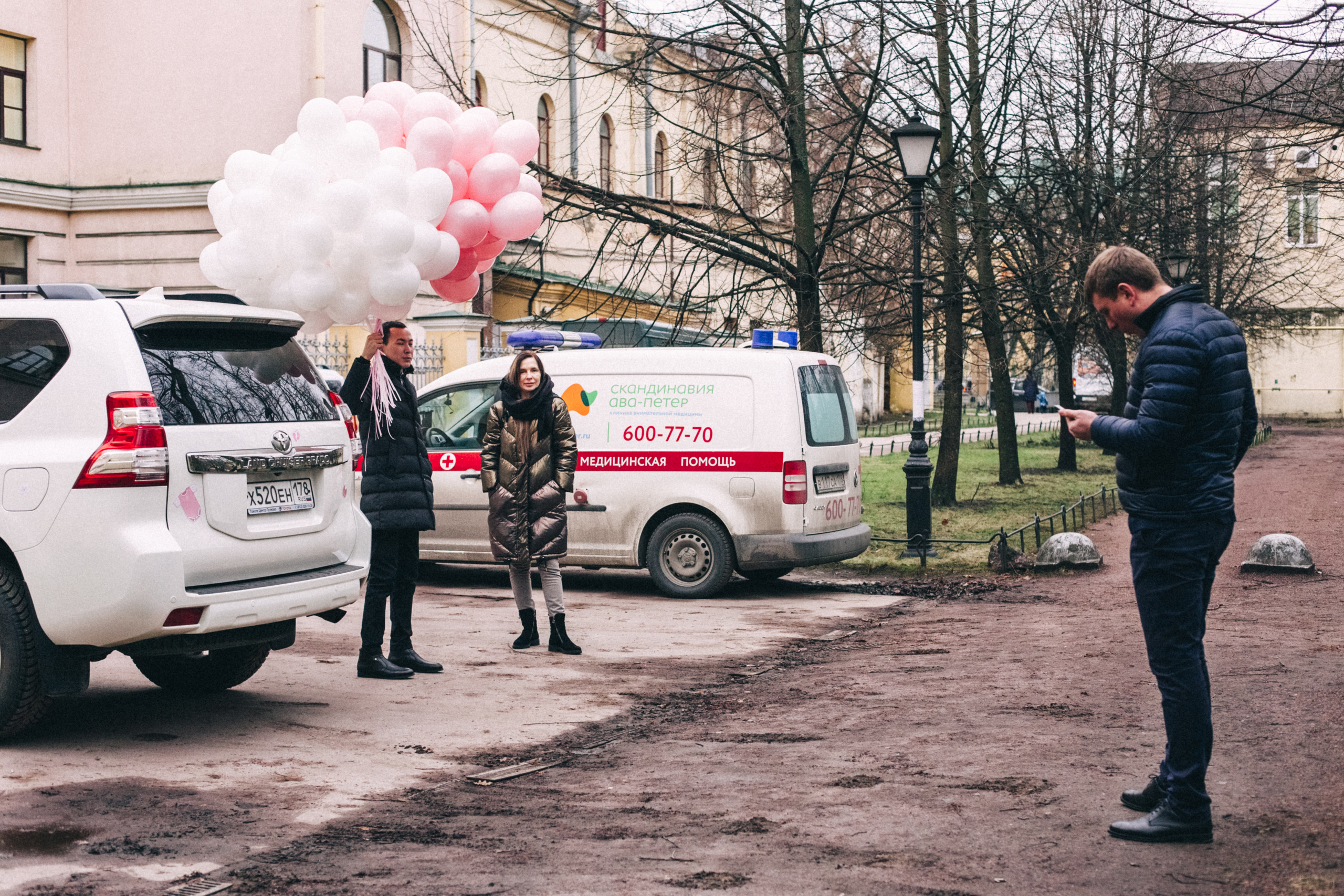 Пора домой. История одной выписки из роддома). Семейный фотограф, фотограф родов, репортажей фотограф в Санкт-Петербу