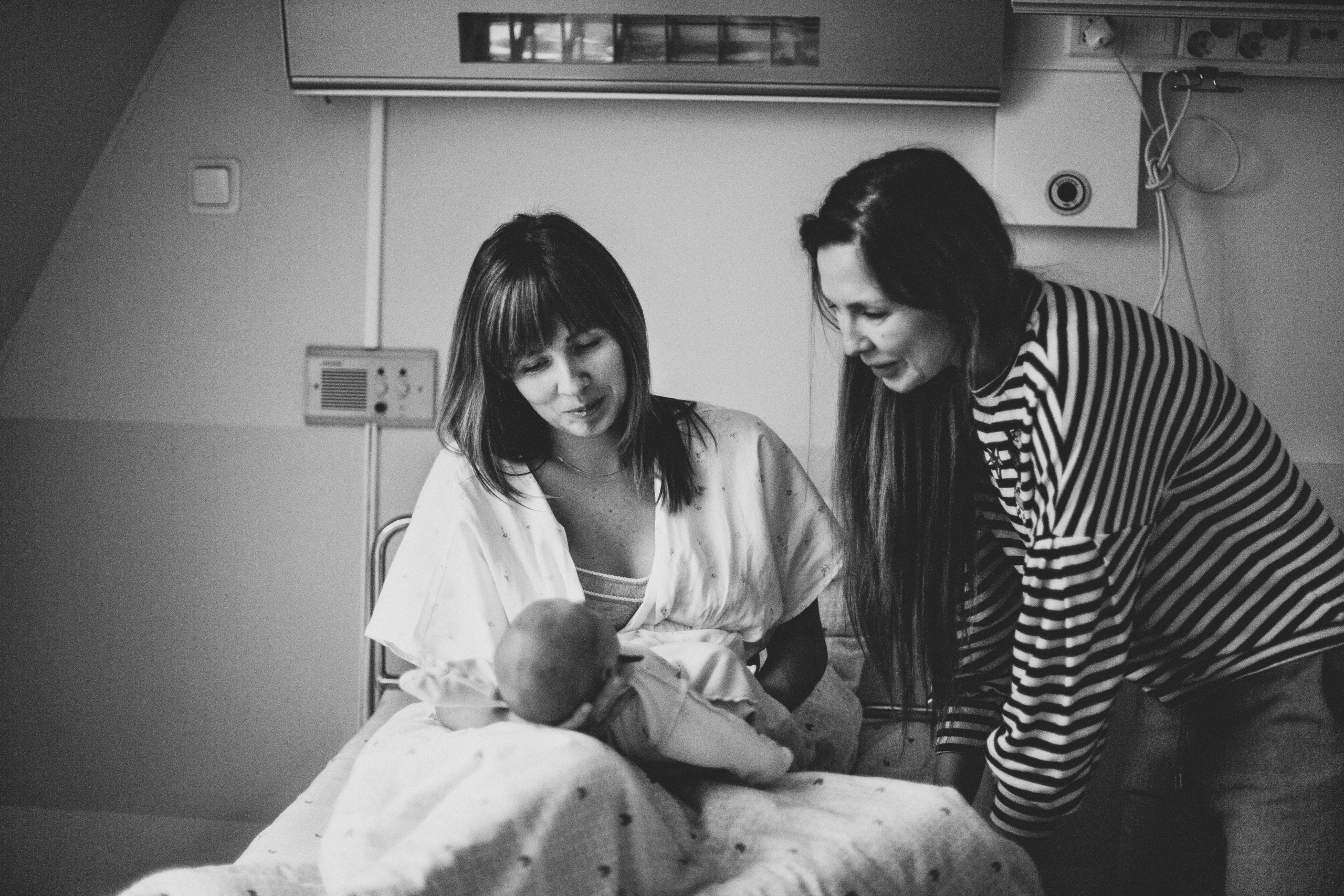 Пора домой. История одной выписки из роддома). Семейный фотограф, фотограф родов, репортажей фотограф в Санкт-Петербу