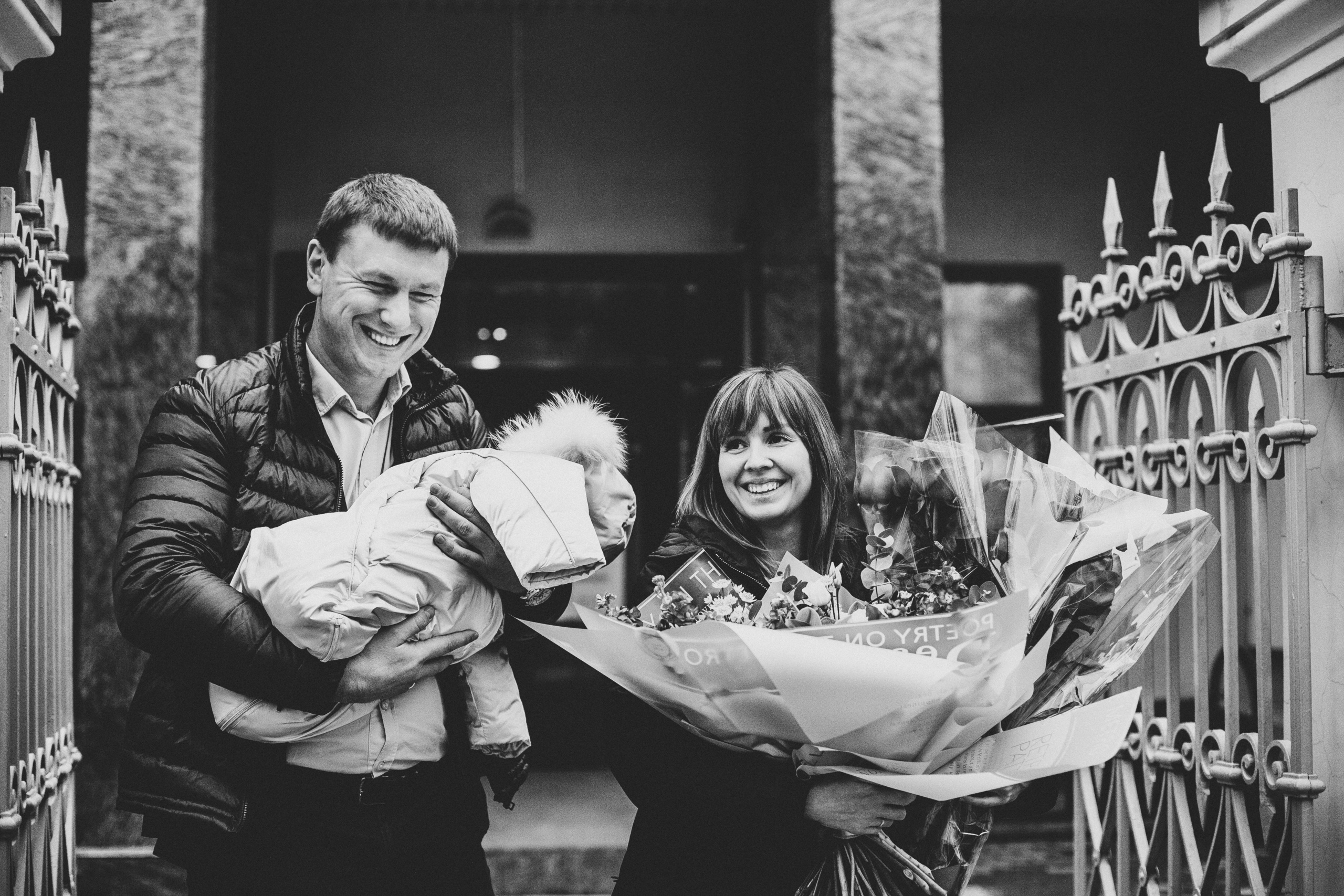 Пора домой. История одной выписки из роддома). Семейный фотограф, фотограф родов, репортажей фотограф в Санкт-Петербу