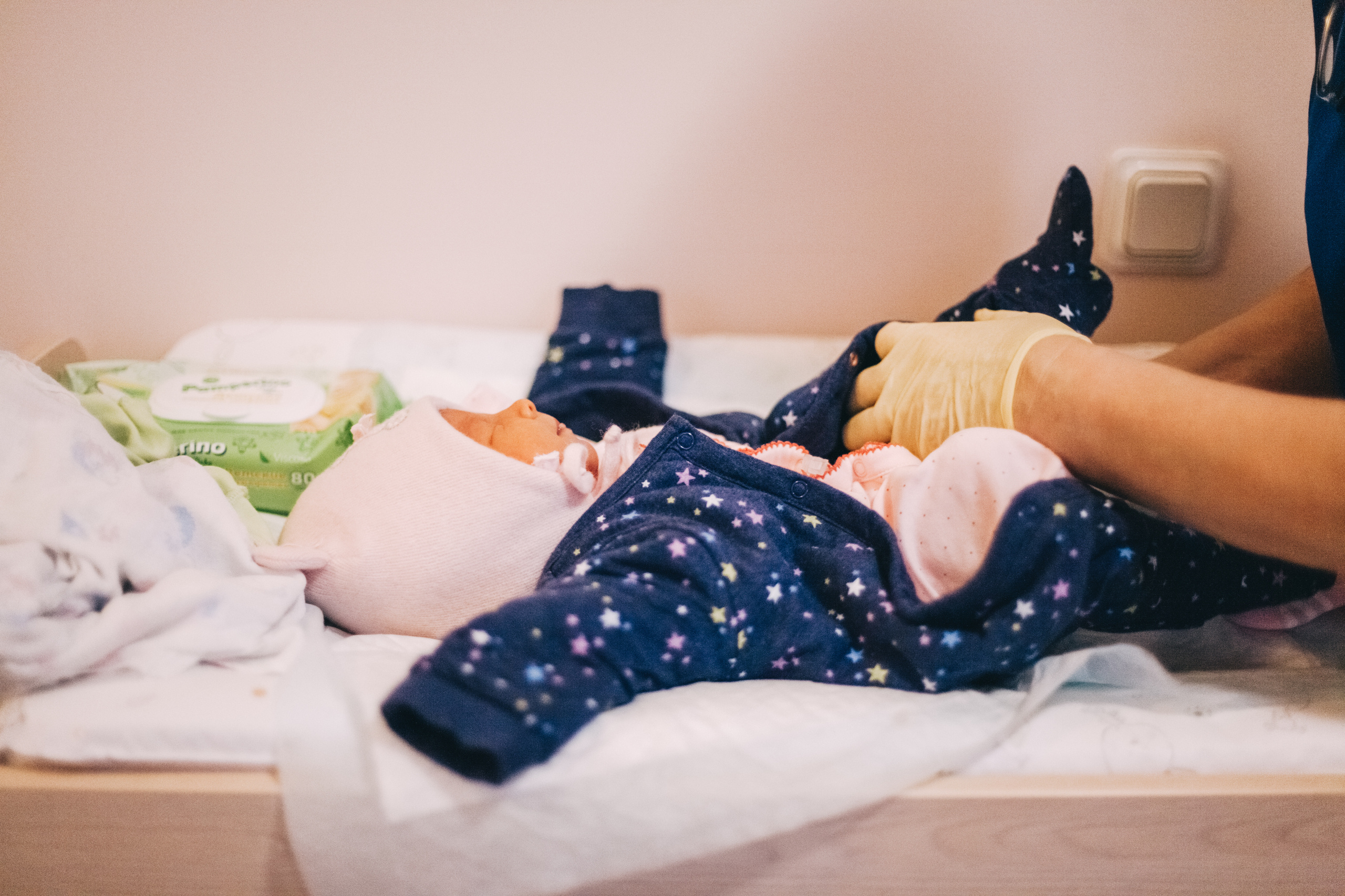 Пора домой. История одной выписки из роддома). Семейный фотограф, фотограф родов, репортажей фотограф в Санкт-Петербу