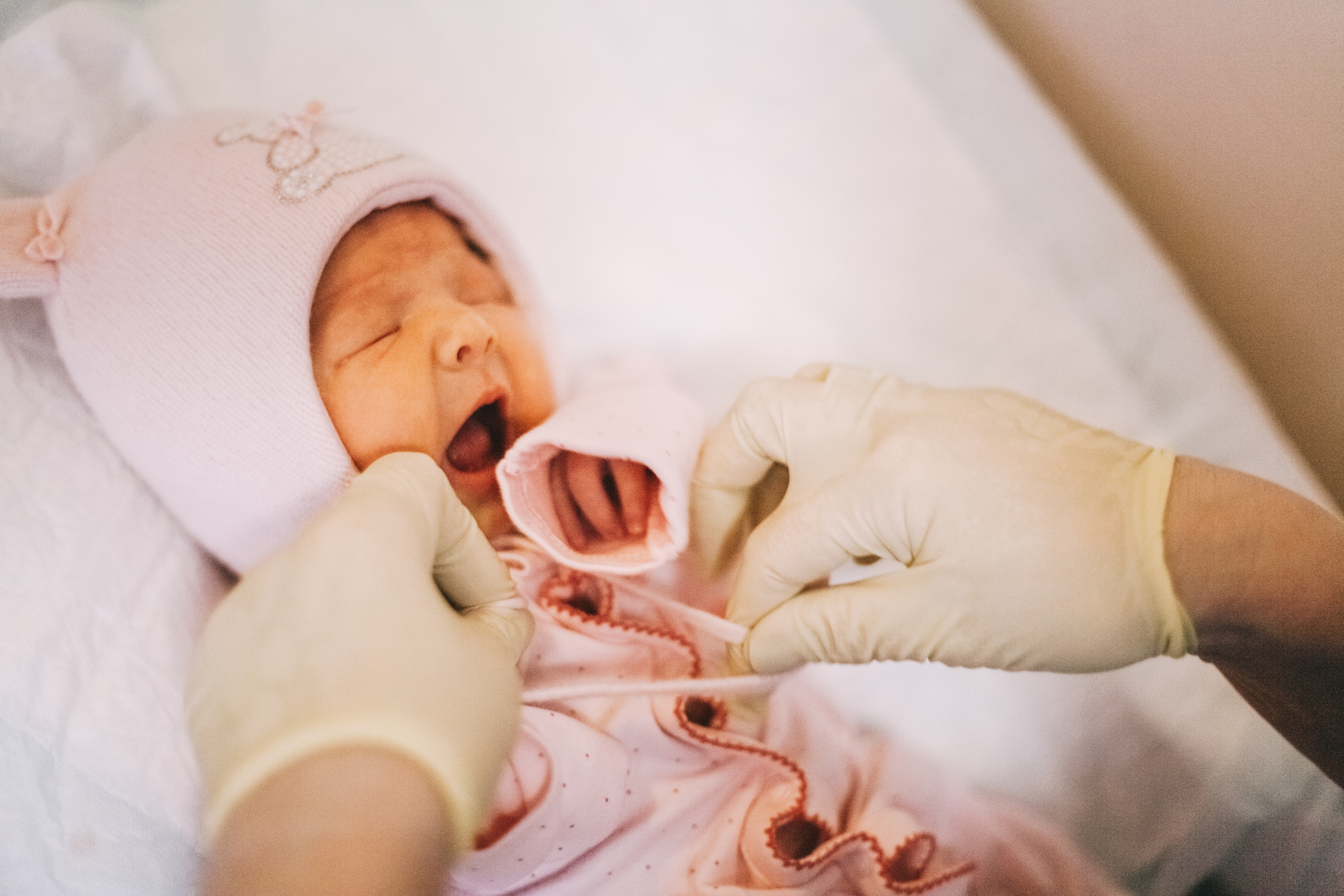 Пора домой. История одной выписки из роддома). Семейный фотограф, фотограф родов, репортажей фотограф в Санкт-Петербу