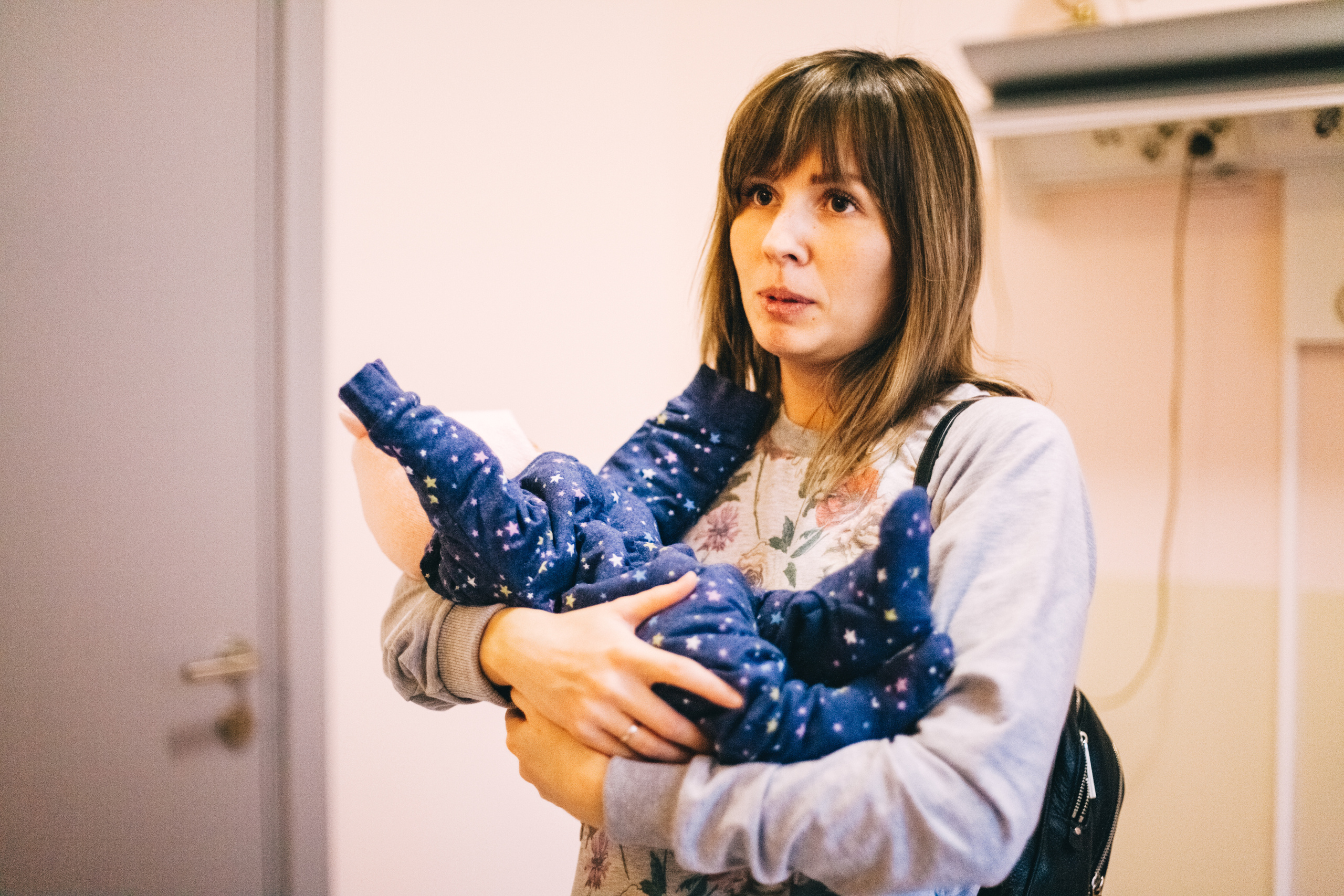 Пора домой. История одной выписки из роддома). Семейный фотограф, фотограф родов, репортажей фотограф в Санкт-Петербу