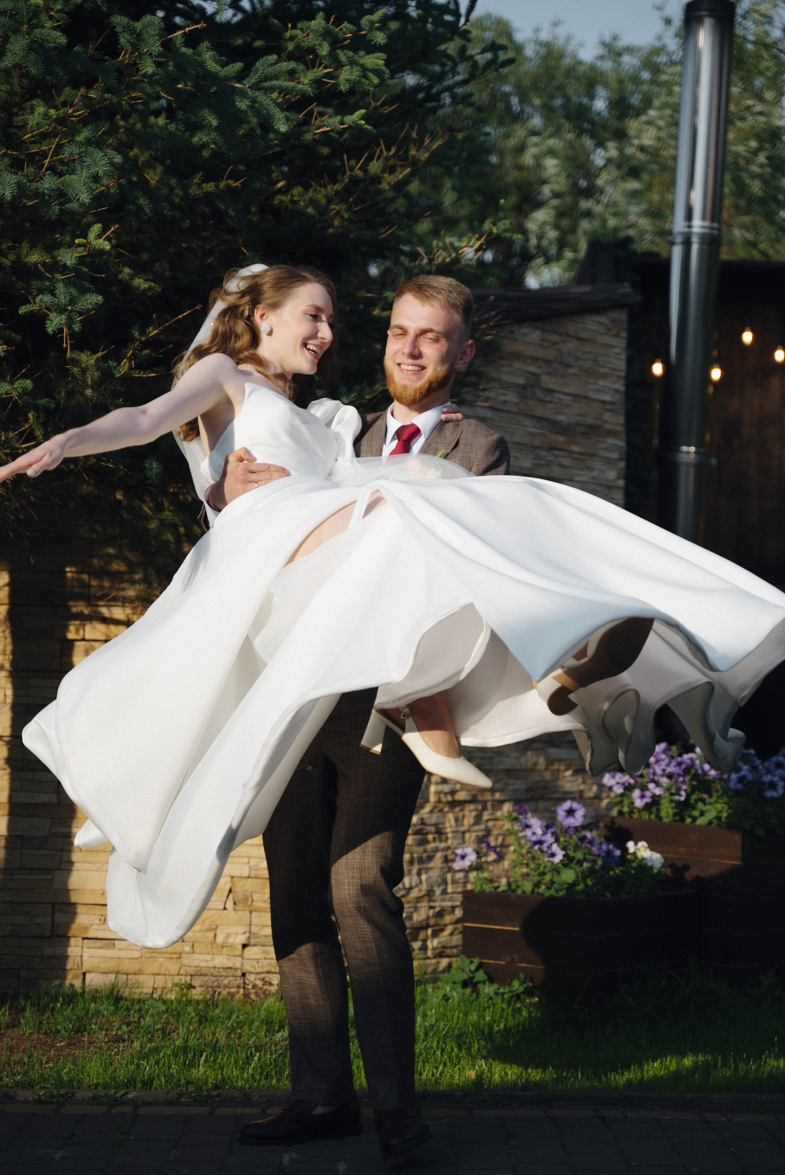 Елена и Артём. Репортажный и свадебный фотограф в Сургуте