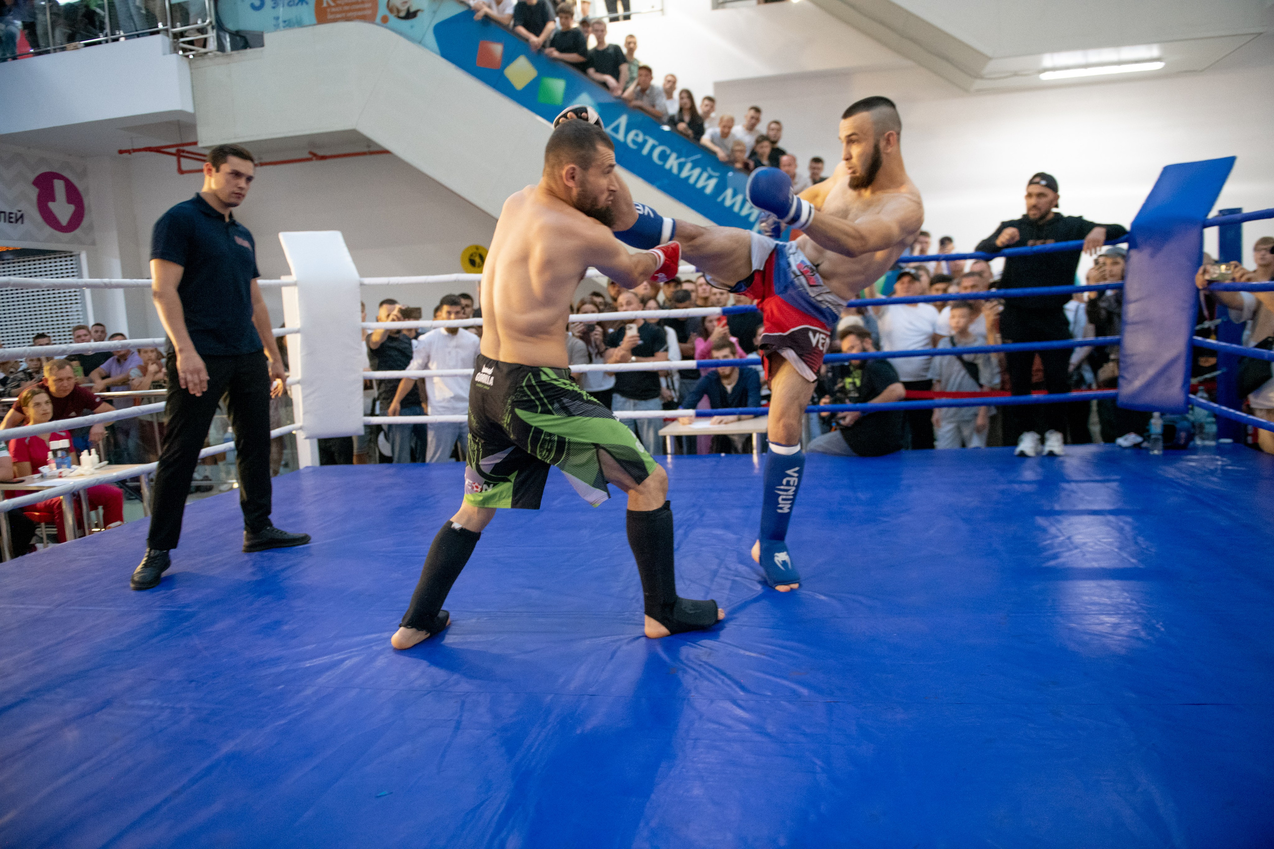 Турнир по боевым искусствам в ТЦ «Сити Молл». Репортажный фотограф в Стерлитамаке Дмитрий Соколов