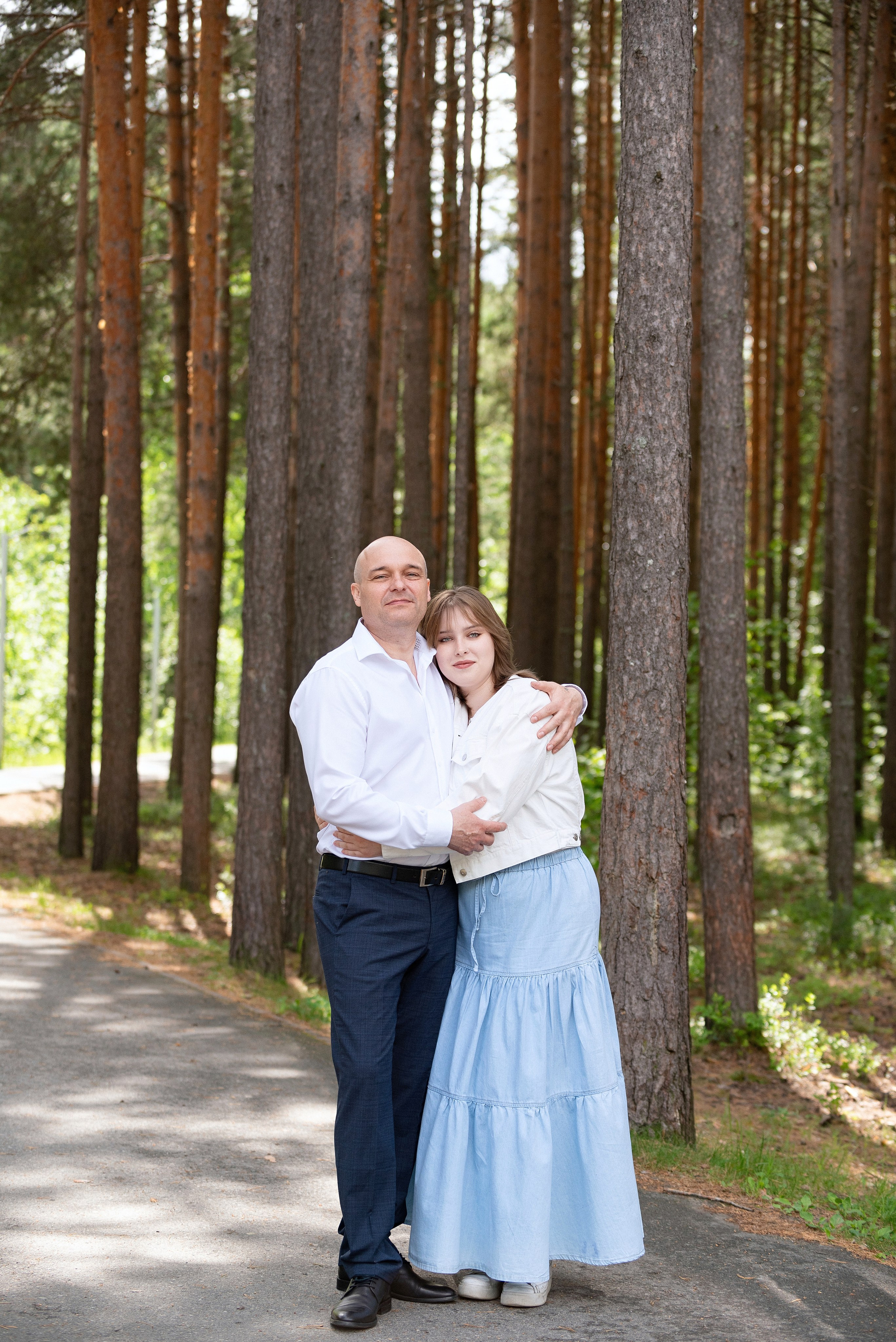 Семейная прогулка в парке Кедровый Лог. Детский и семейный фотограф в Сургуте и Нефтеюганске Анна Старцева