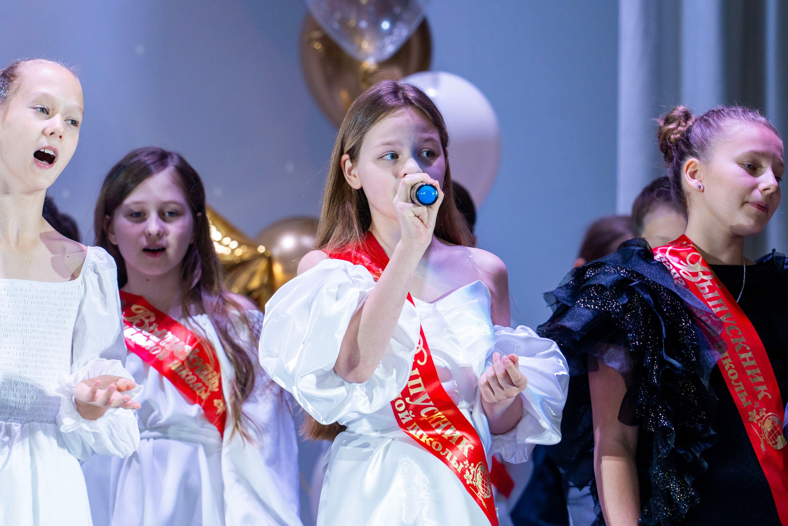 Выпускные 4 классы. Фотограф Юлия Попова