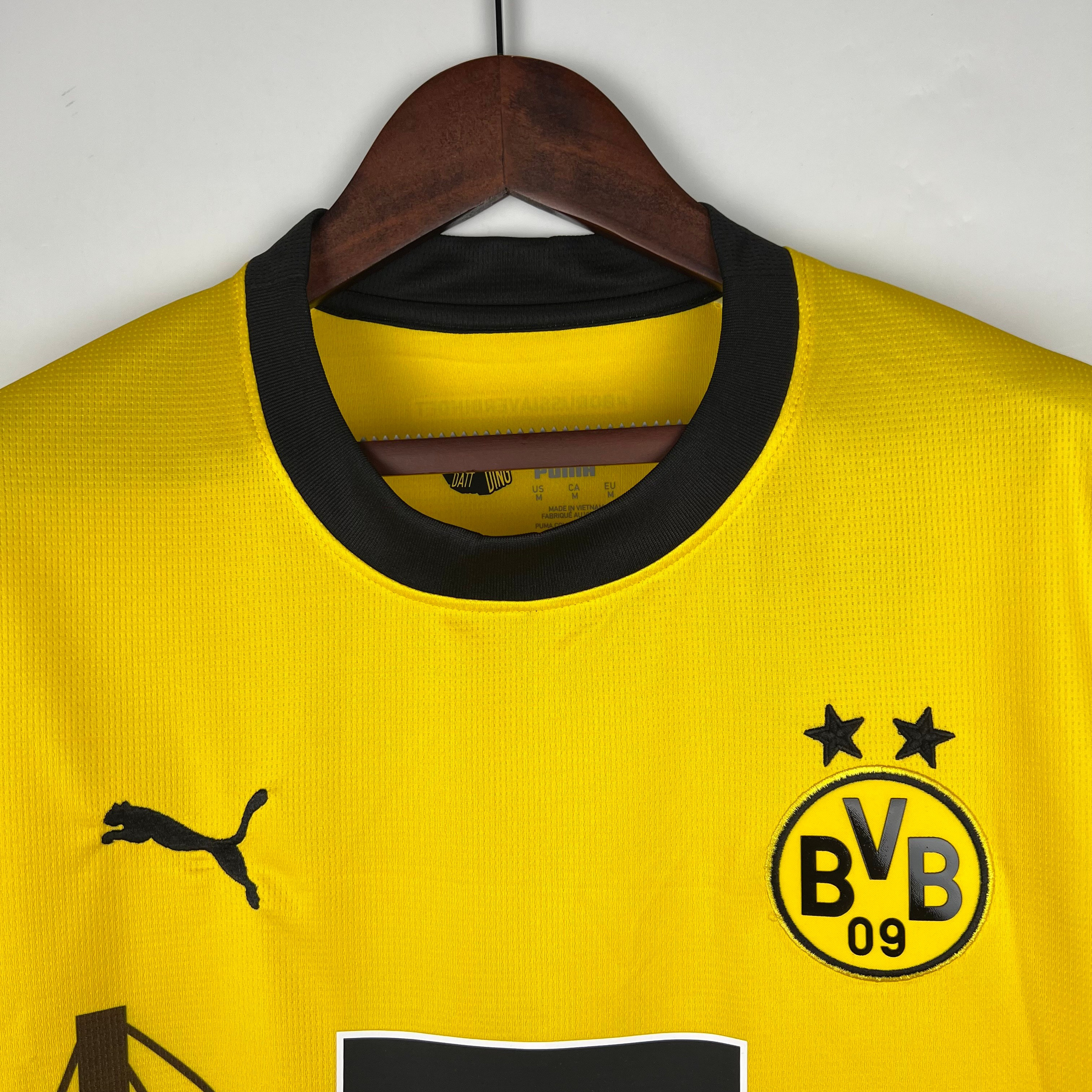 Куртка Borussia Dortmund 2023-2024 купить. Футбольный магазин — ssw_magazin