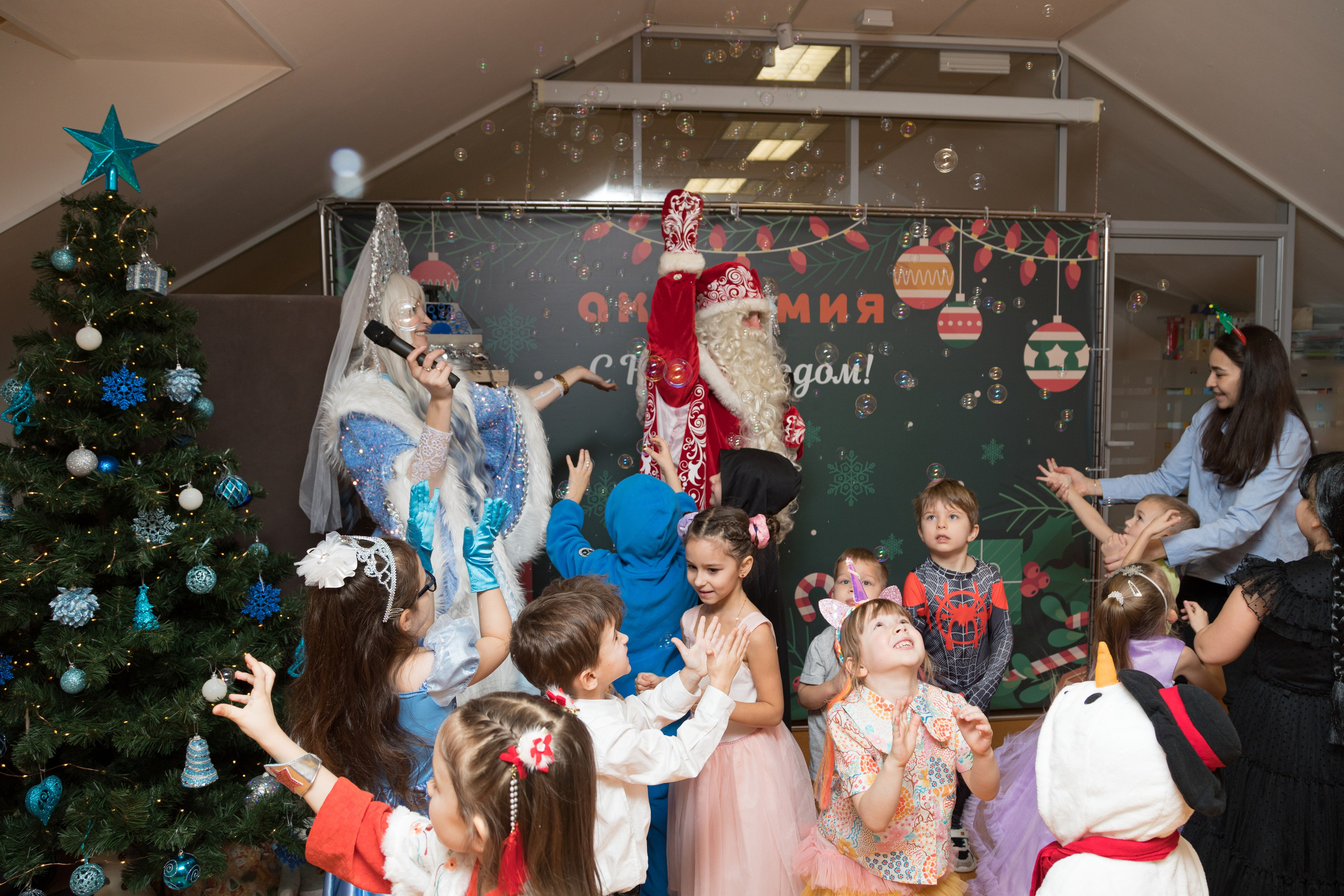 Фото детского новогоднего праздника. Детский и контент фотограф Надя Волкова Санкт-Петербург