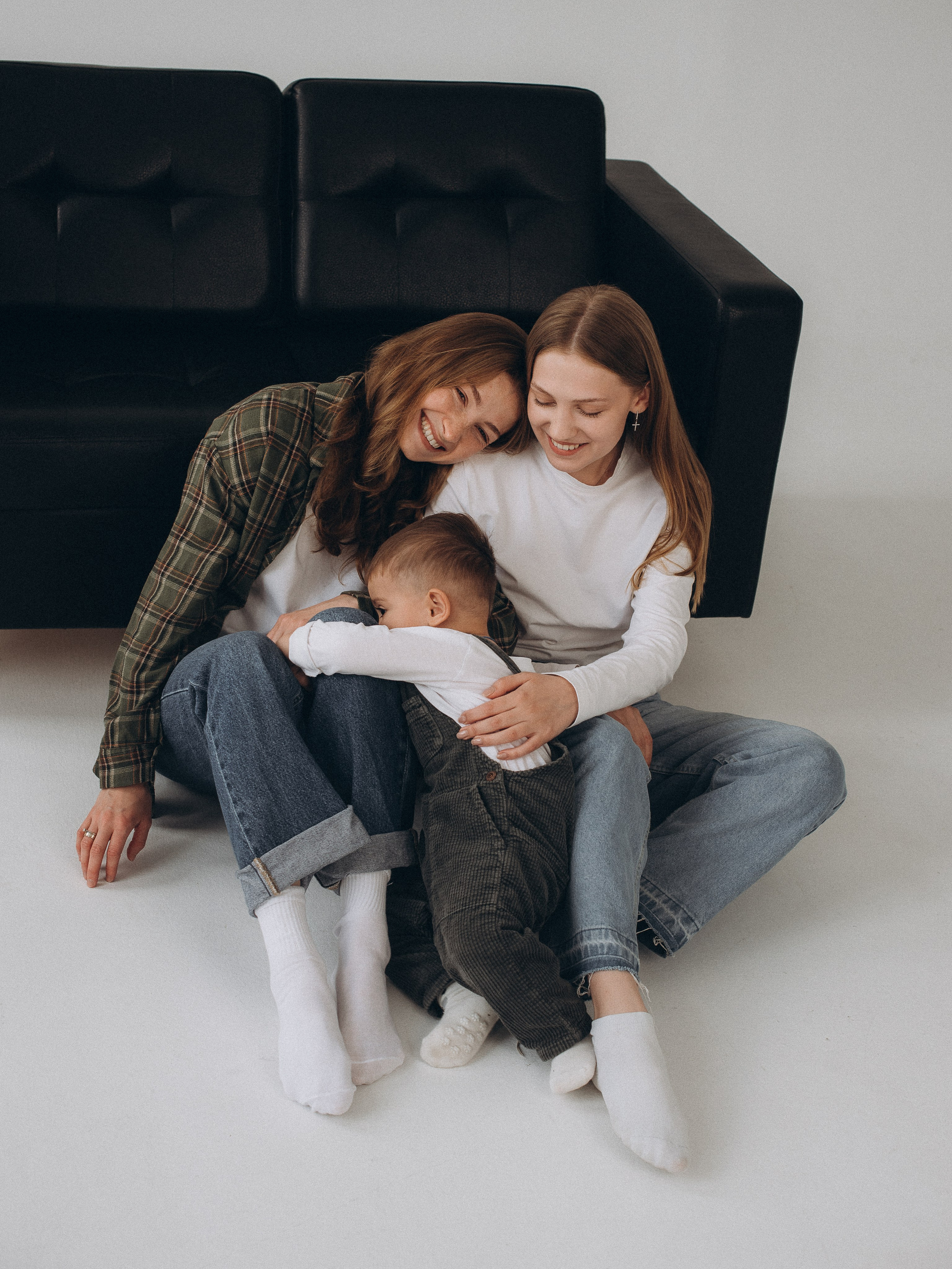 Семейная фотосессия в студии. Фотограф Любовь Подосенова Липецк|Воронеж