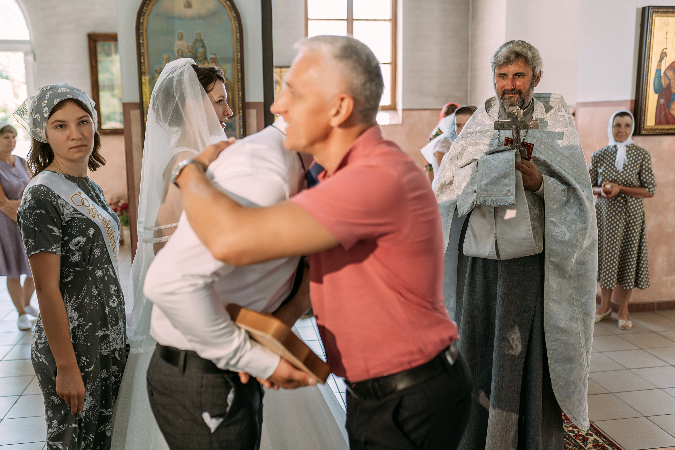 Съёмка в храме: венчание. Фотограф в Красноперекопске Виталий Савчук