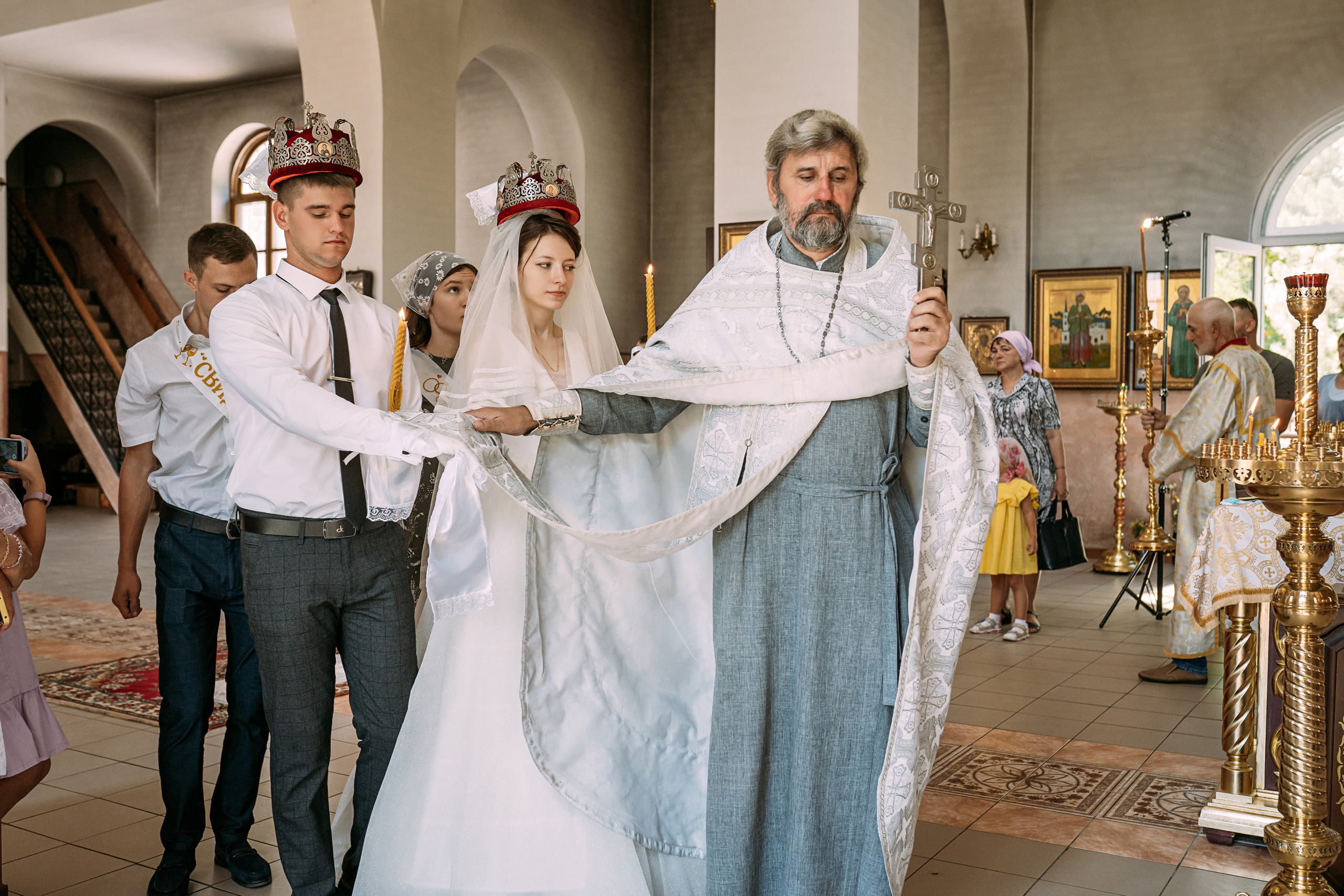 Съёмка в храме: венчание. Фотограф в Красноперекопске Виталий Савчук