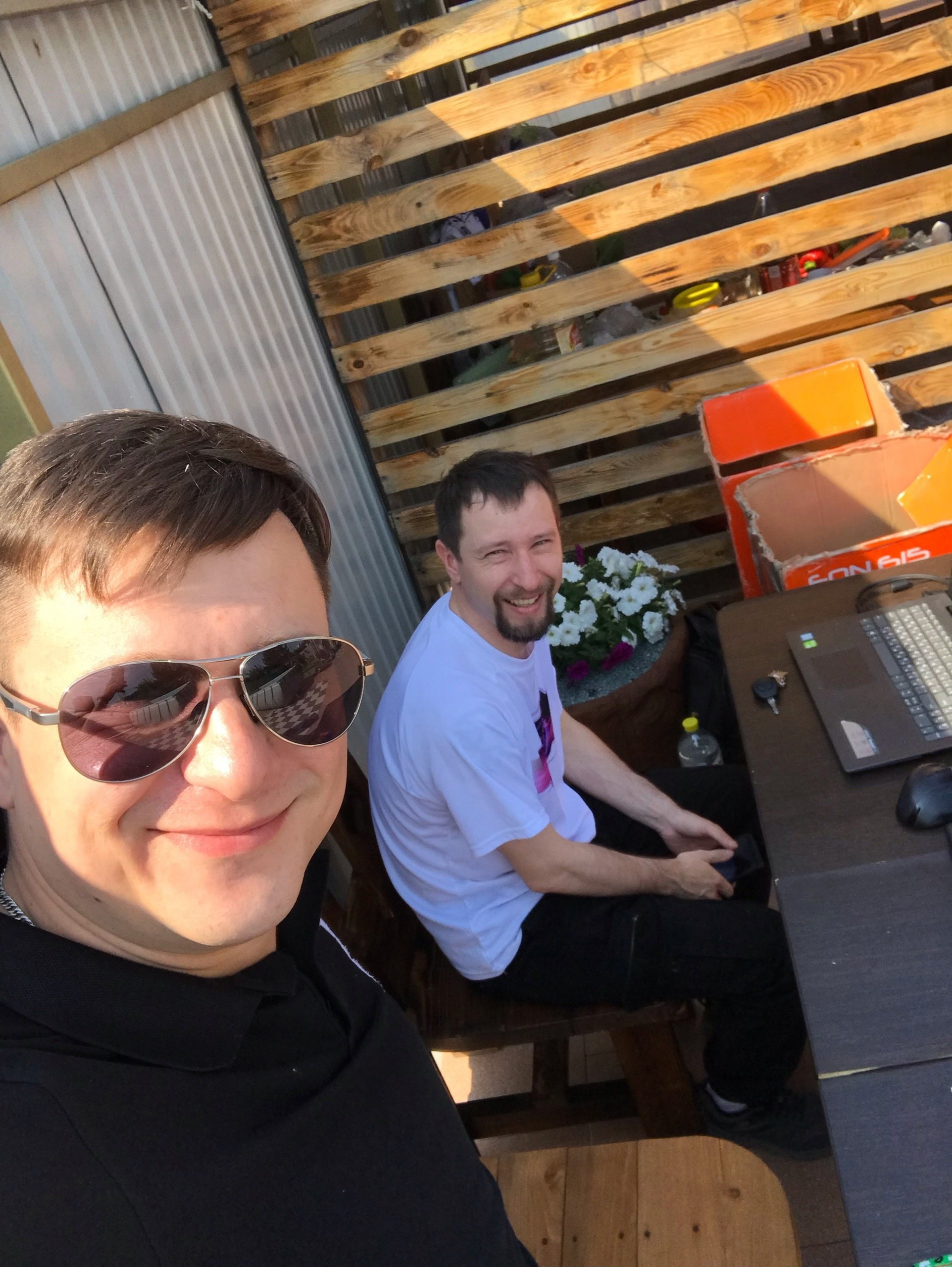 Selfie. Главная