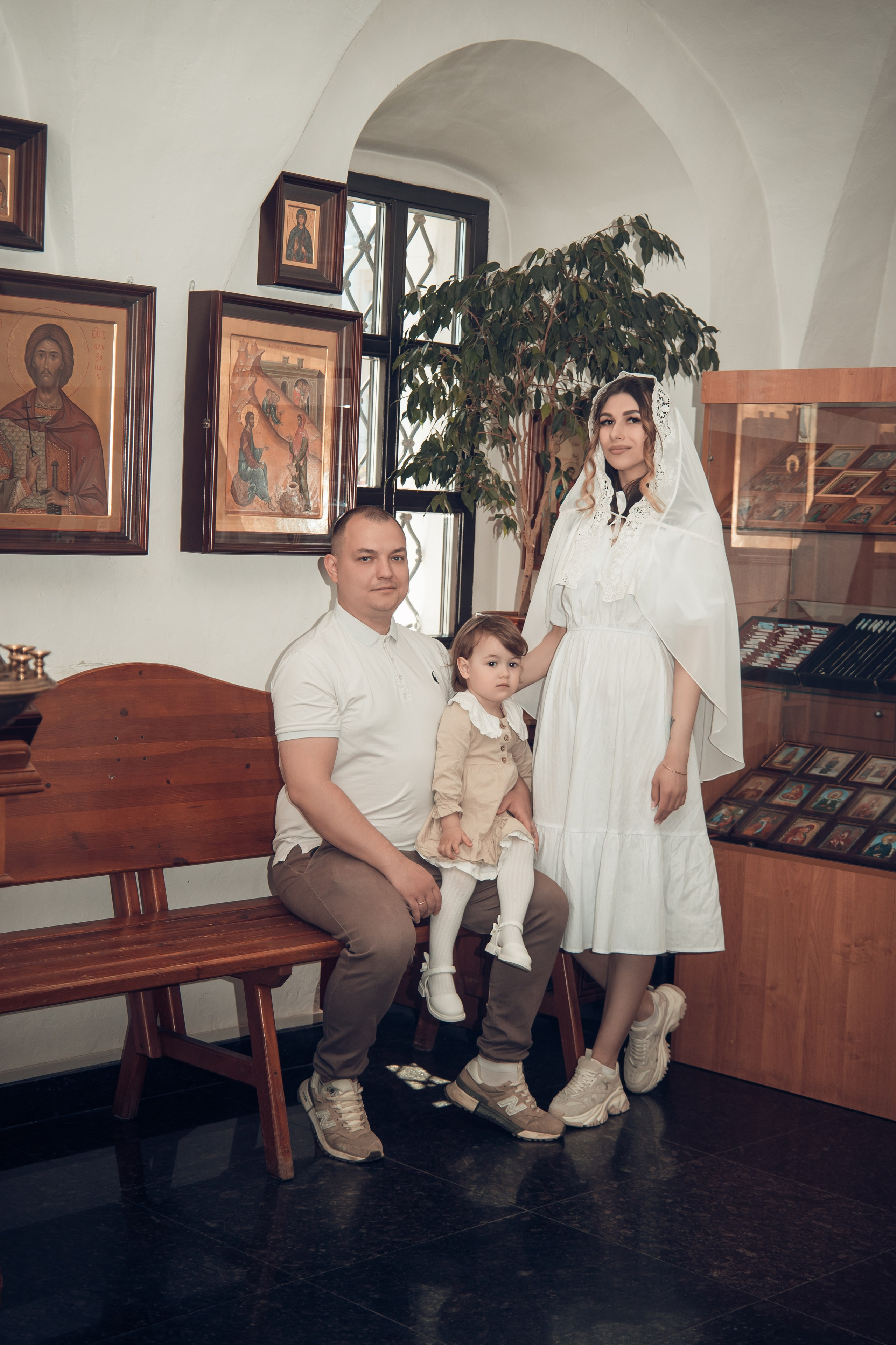 Таинство Крещения Киры. Благовещенская церковь. Семейный фотограф в Рязани и Рязанской области