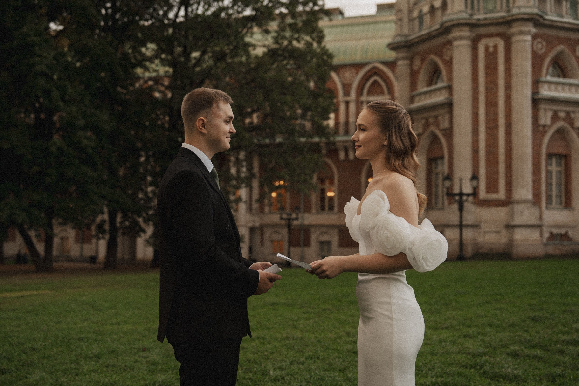 К ♡ Е — Нежные слезы клятвы (Царицыно). Свадебный и портретный фотограф в Москве, Светлана Янковая