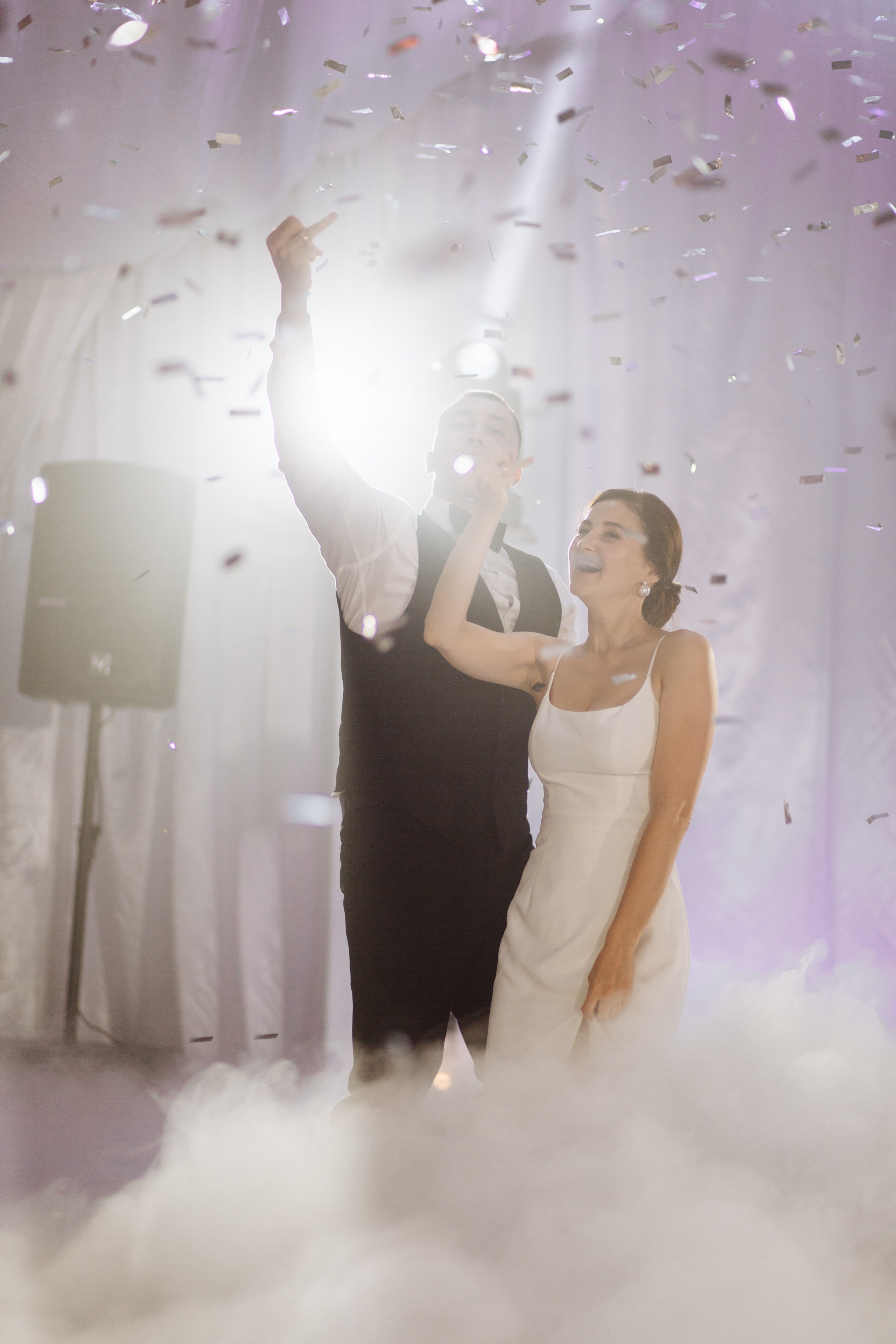 Банкет в шатре Кадницы. Свет на свадьбу Нижний Новгород Friends Rent