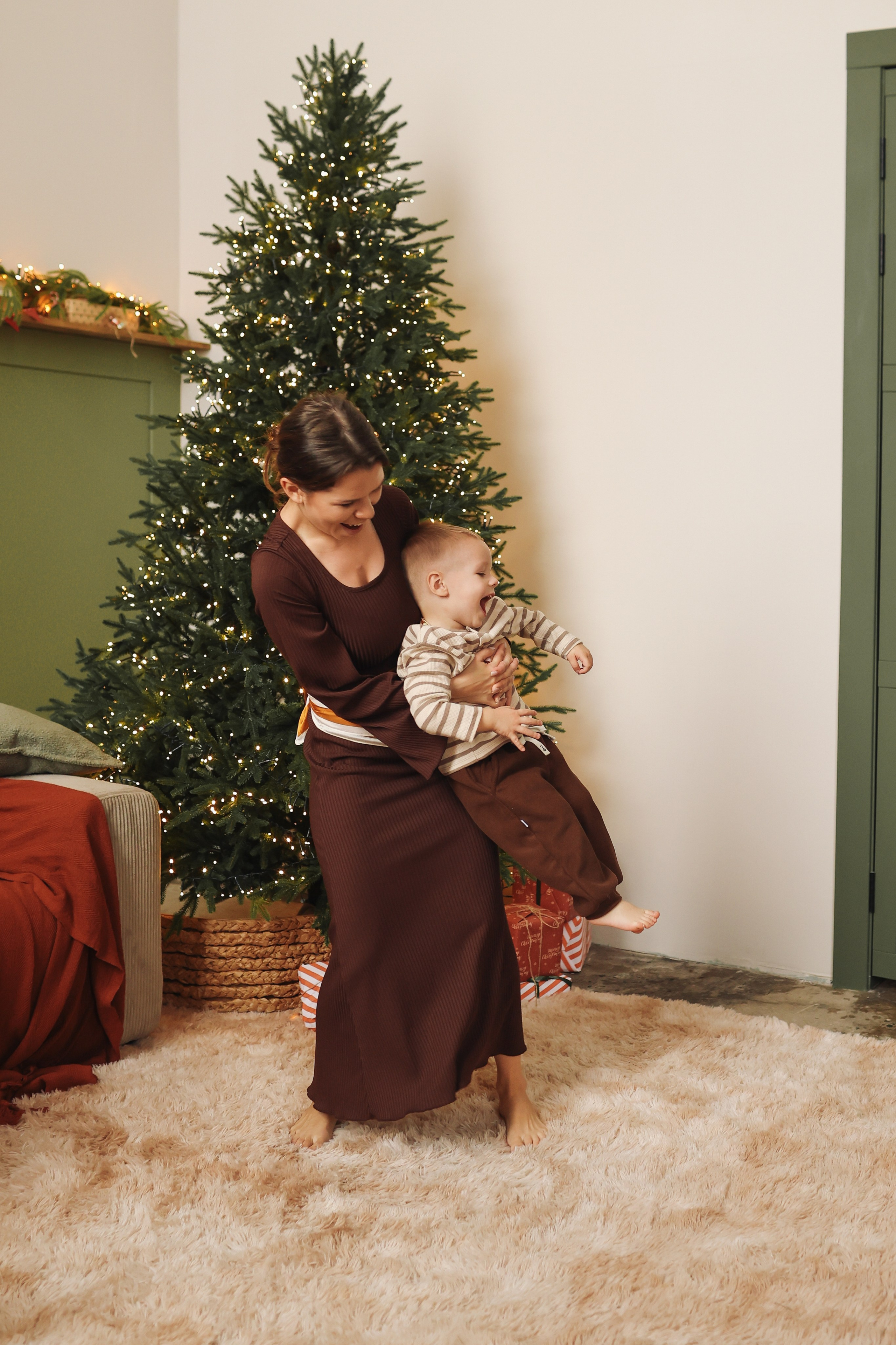 Таня Николай и маленький Савелий. Фотограф Владимир Москва
