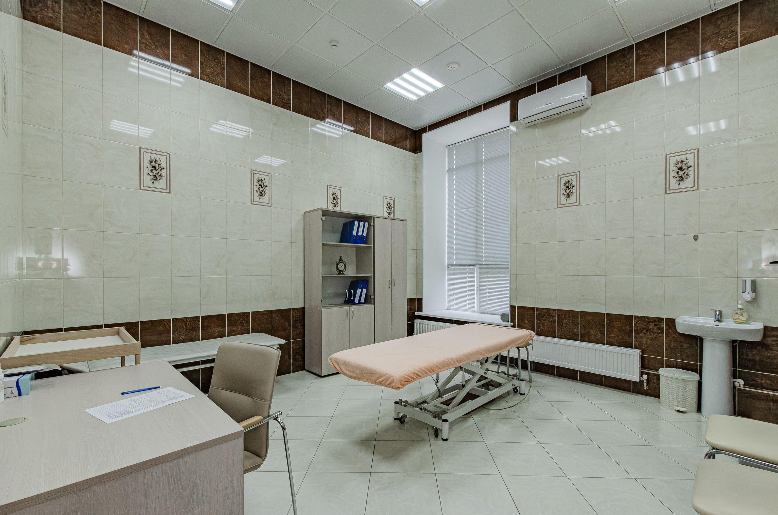 Клиника доктора Зайцева. Nataliphotokzn.ru Фотограф. Казань. Интерьерная съёмка