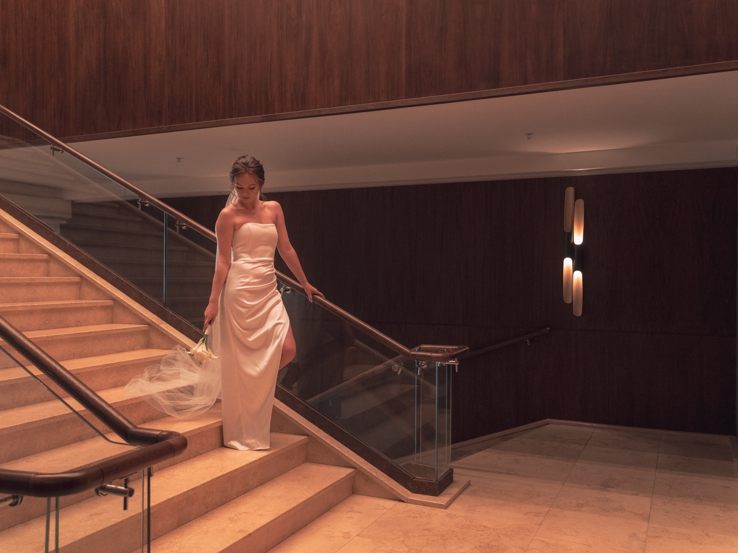 Валерия и Михаил. Утро, прогулка и атмосфера дня. Артём Костин — свадебный видеограф в Воронеже | KOSTIN EDIT