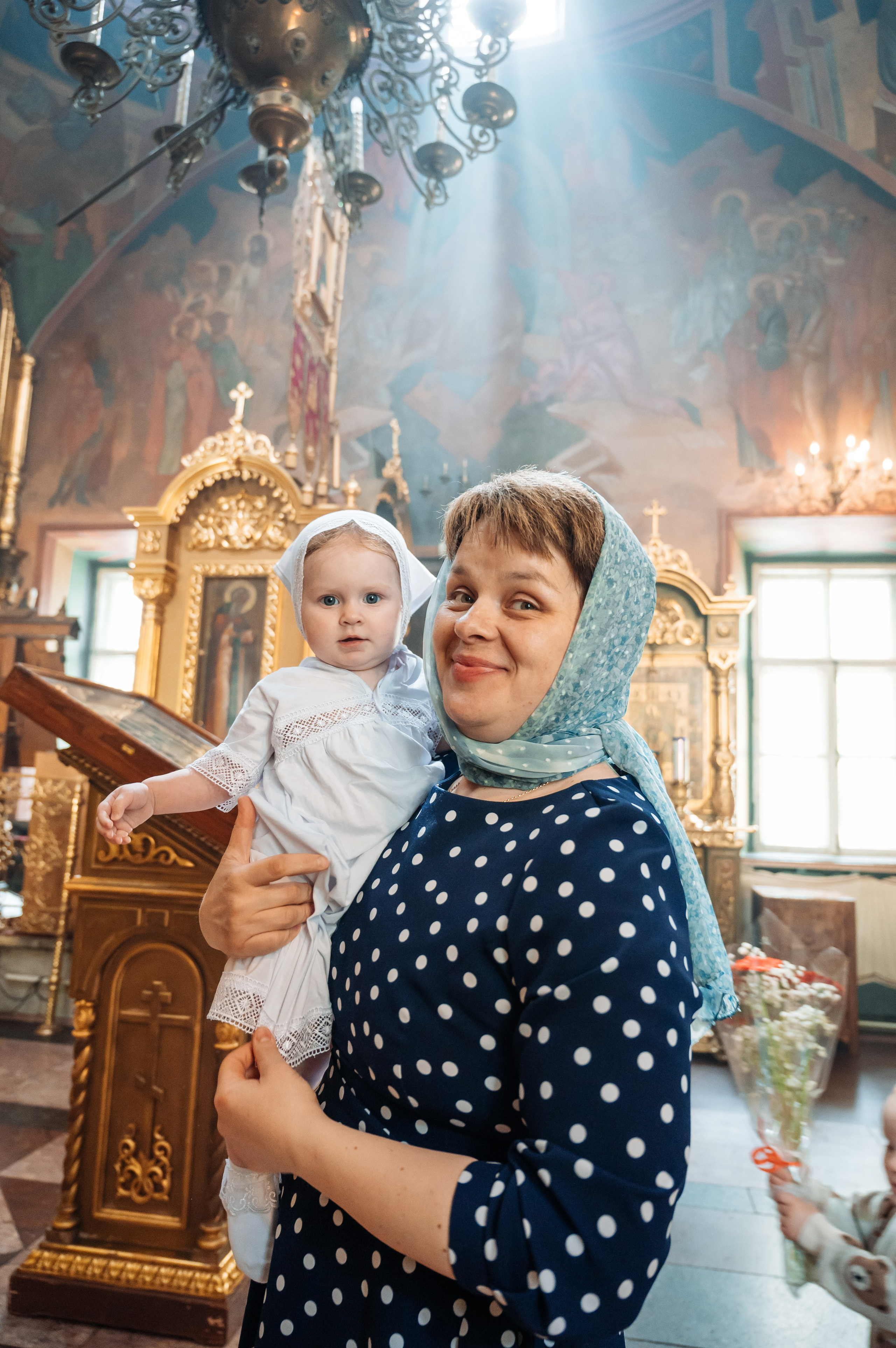 Фотосъёмка крещения. Анастасия Петрович фотограф, фотокорреспондент в Москве и Санкт-Петербурге. Фотосъёмка репортажа, мероприятия, корпоративная съёмка, контент