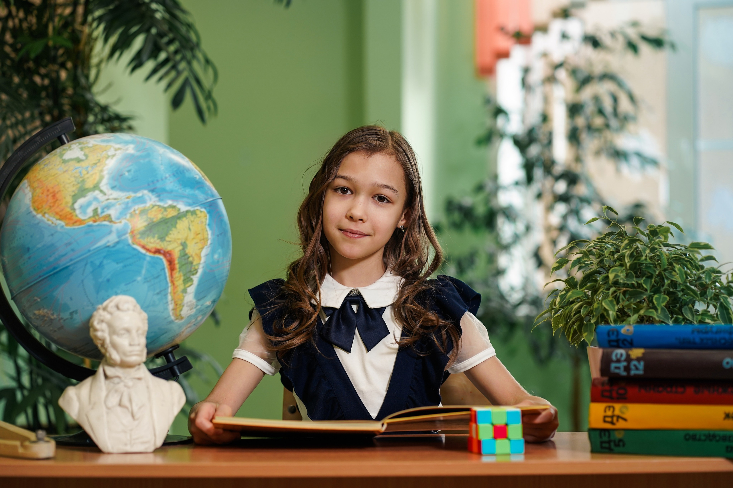 Выпускные альбомы, 4 класс Школа № 175 школьная фотосессия. Семейный и портретный фотограф в Екатеринбурге Анна Лобанова