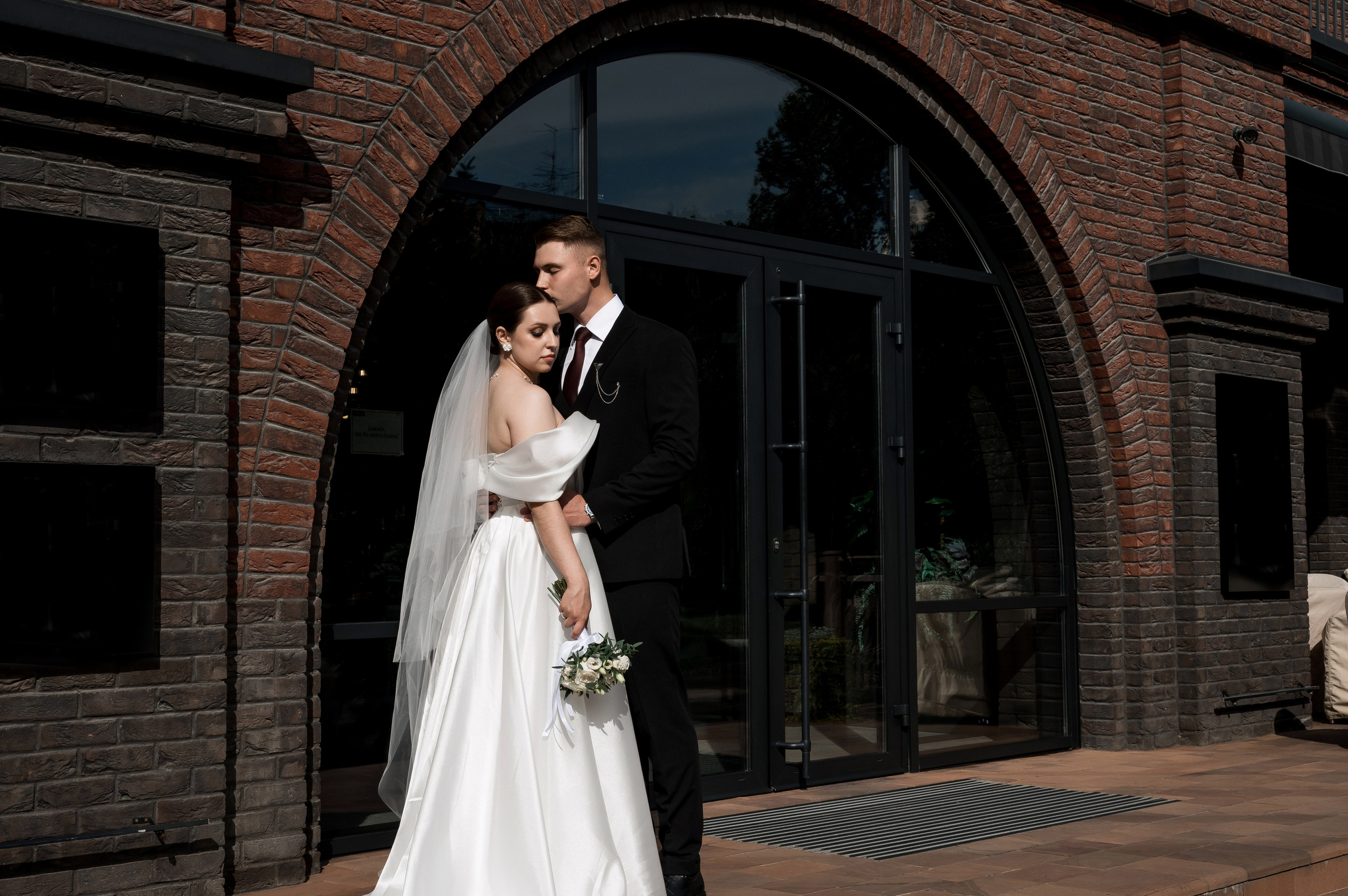 Егор и Валерия 23.08.25. Свадебный фотограф в Новосибирске. Александра Верхушина