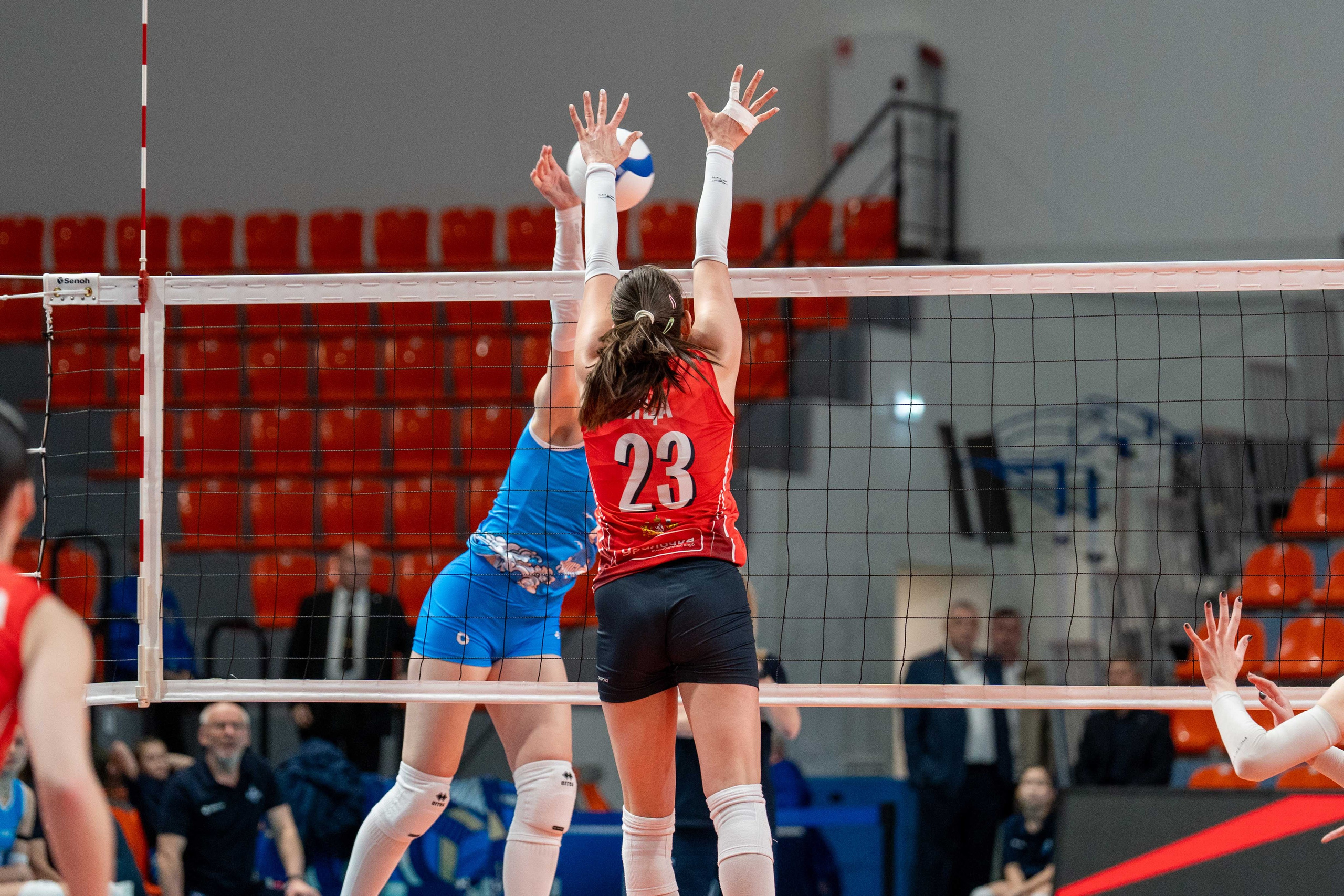 Корабелка — Уралочка-НТМК: фотогалерея 17-го тура Суперлиги 2025/26 | Антон Гауф. Спортивный фотограф в Санкт-Петербурге | Антон Гауф