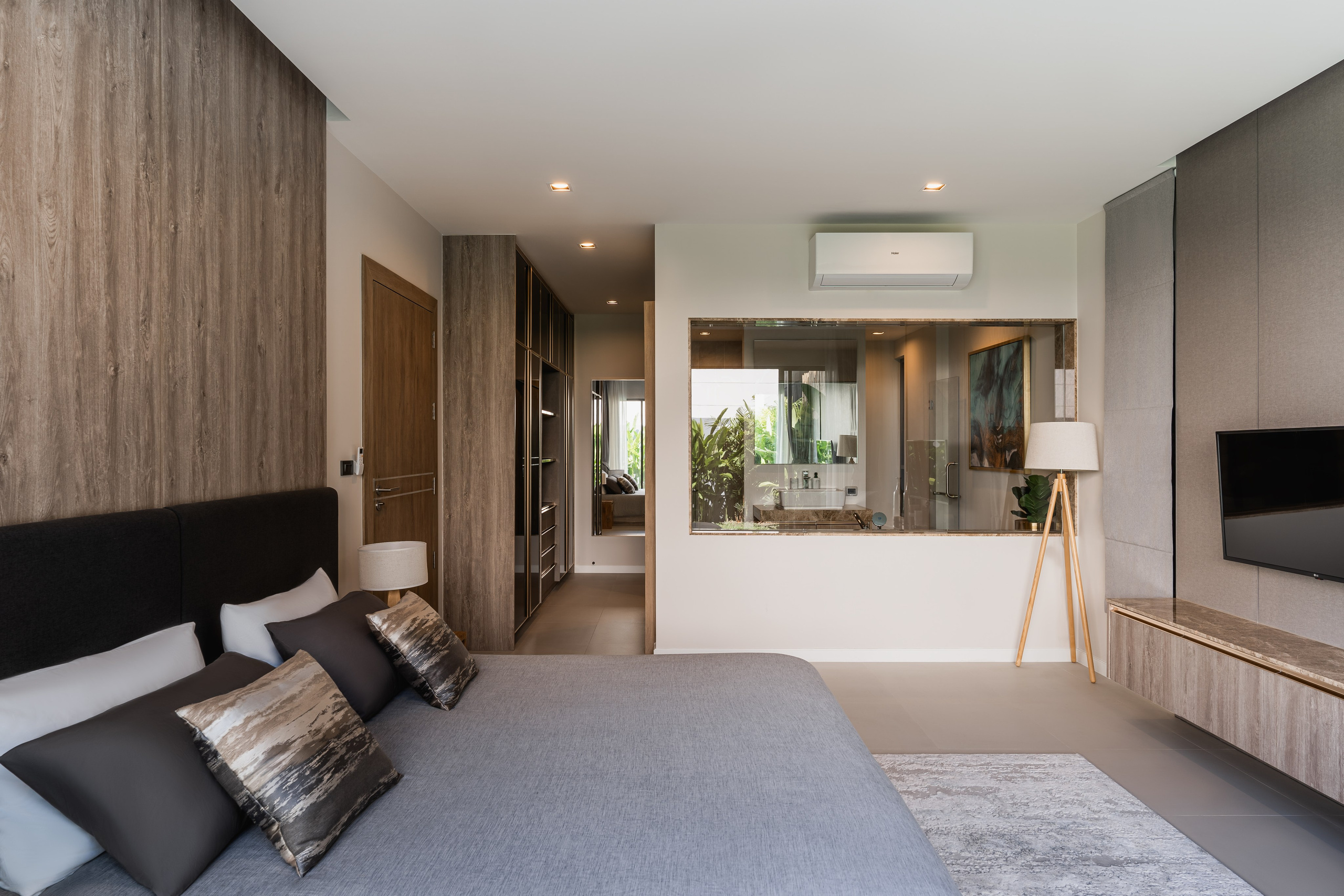 Interior real estate photography in Phuket — professional photos and videos. Yan Dolmatov — Photographer, Videographer, and Producer in Phuket