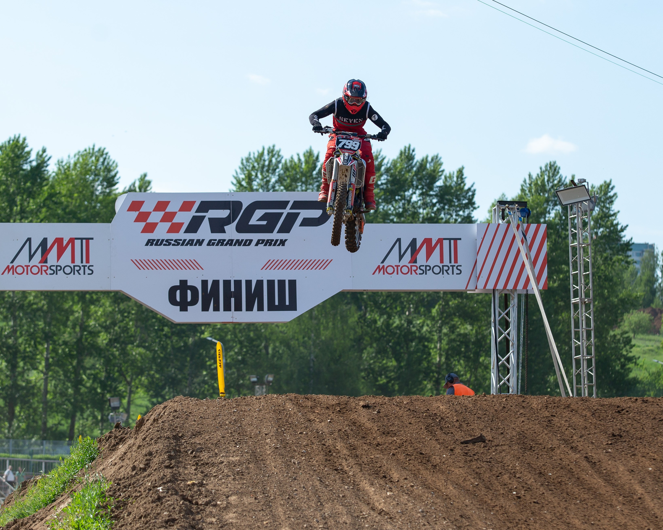 Чемпионат Москвы по суперкроссу 2025. Репортажный фотограф в Москве