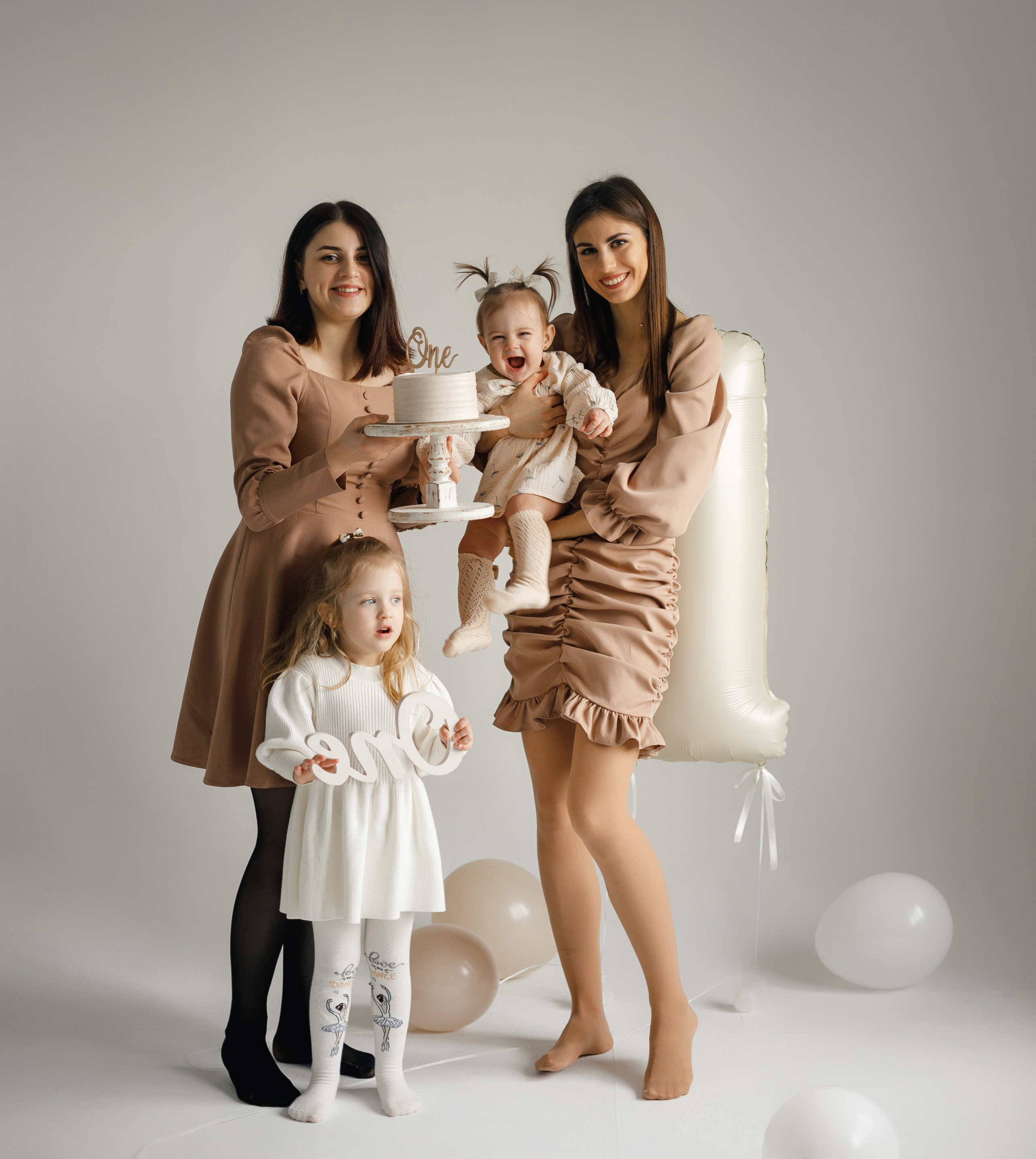 Годовасие Ева. Свадьбы