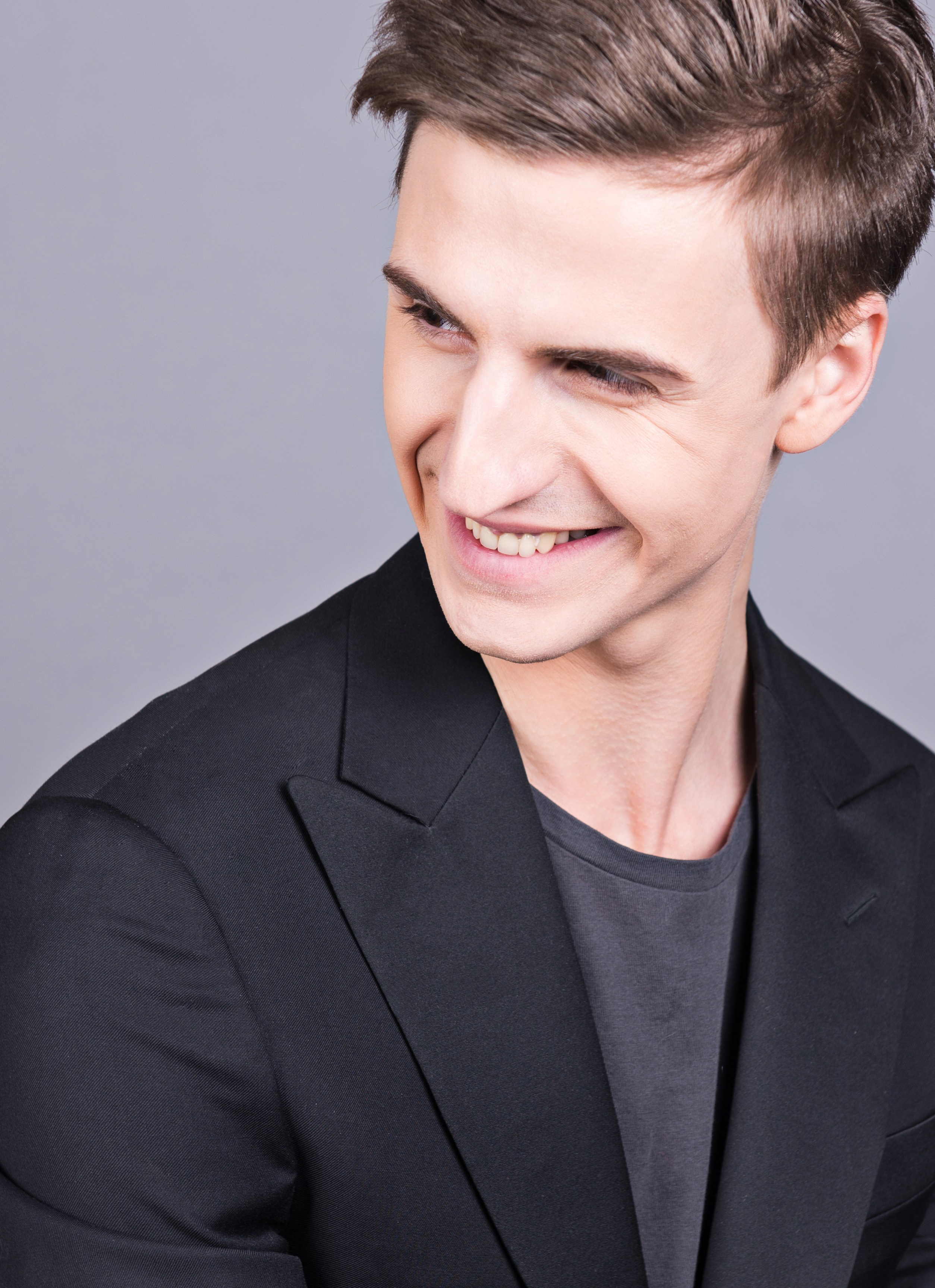 Сергей. Фотограф LANA STIL. Семейный, репортажный фотограф, студия. Женский, мужской портрет. Фотографирую территориально в г. Королев, Москва, МО