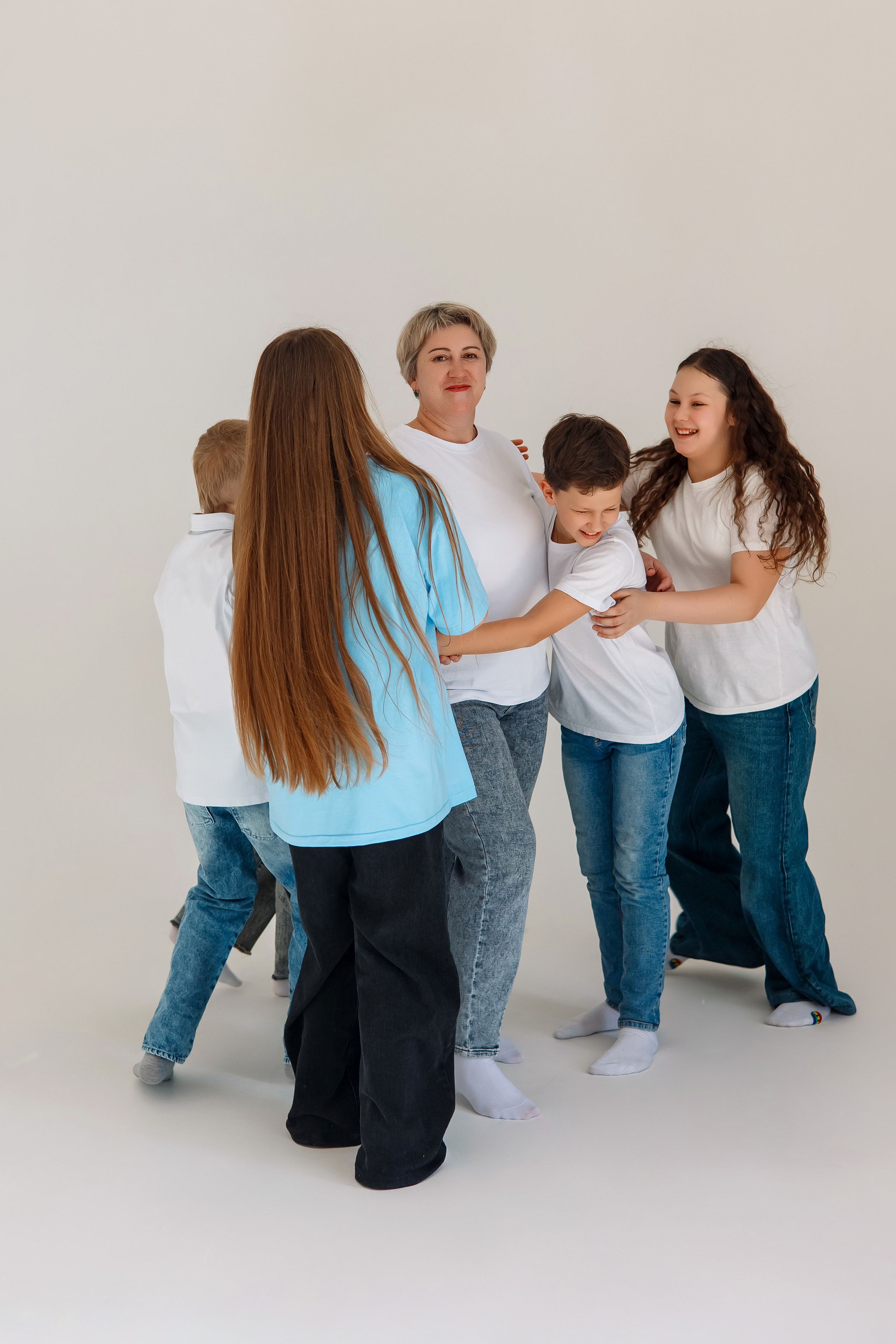 4 класс съемка в фотостудии. Фотограф Любовь Корниенко, Примоский край