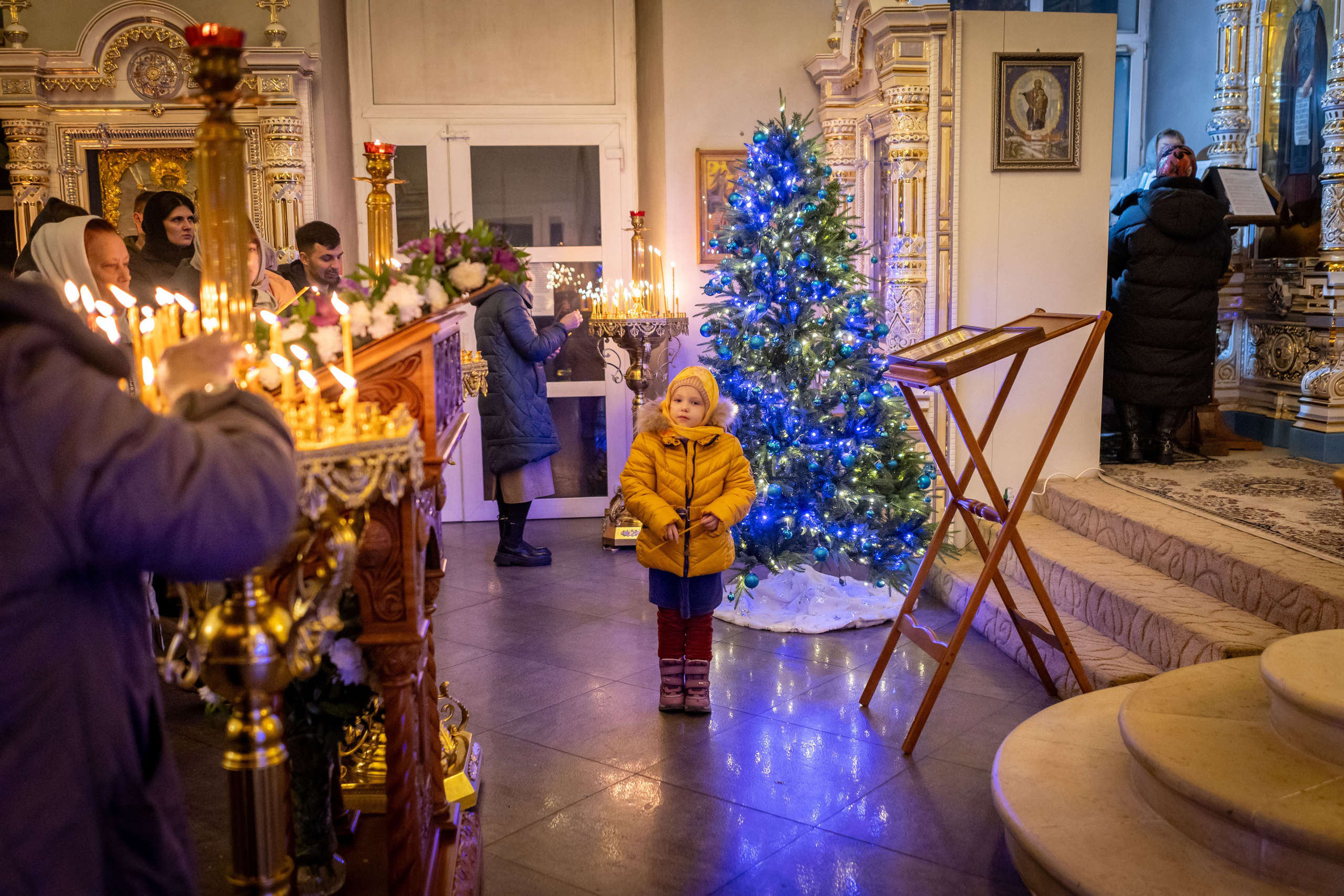 Рождество Владимирский храм с Красное. Семейный и детский фотограф Анна Петракова