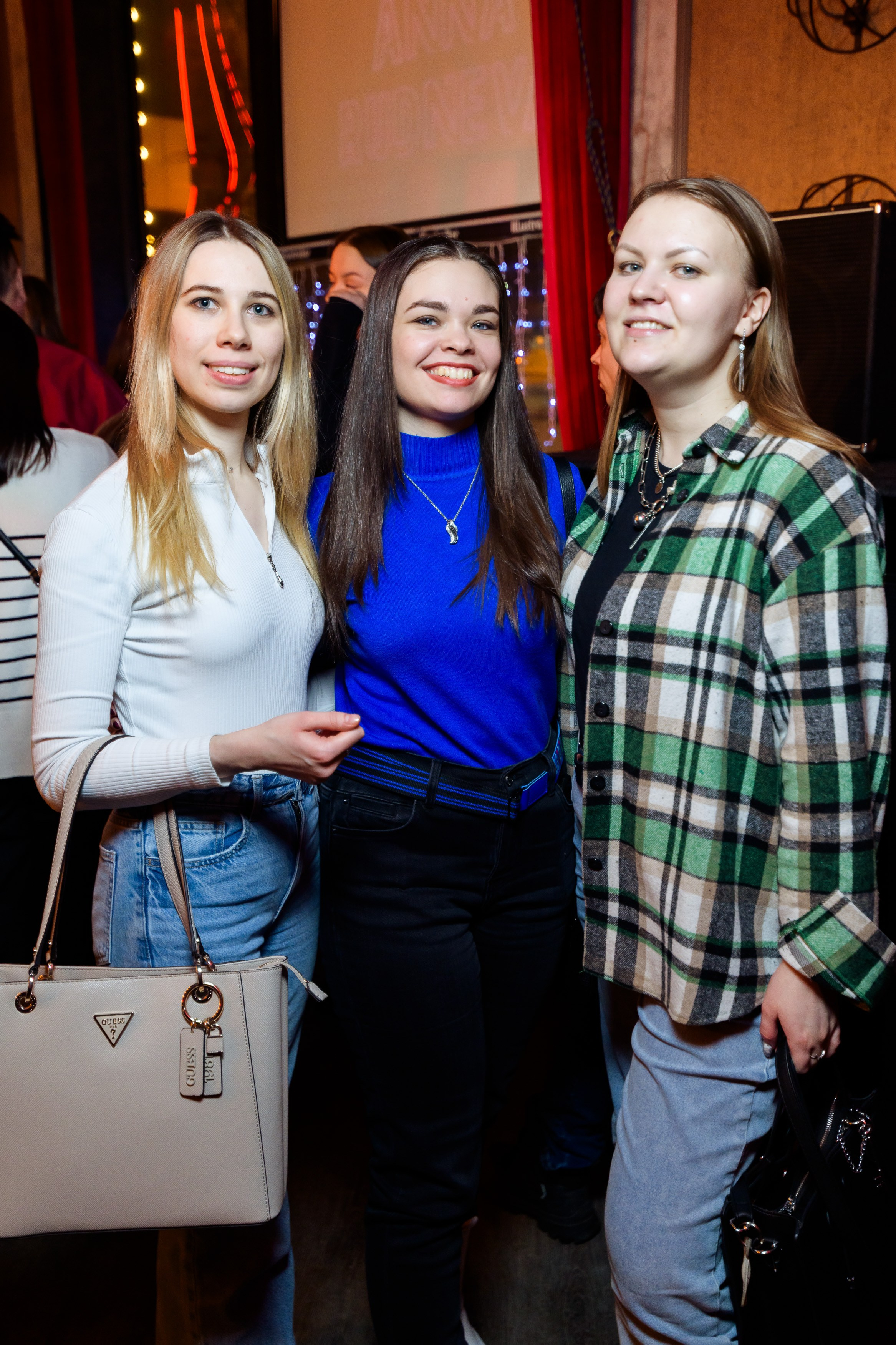 Люстра бар. Репортажный фотограф Сергей Дроздов