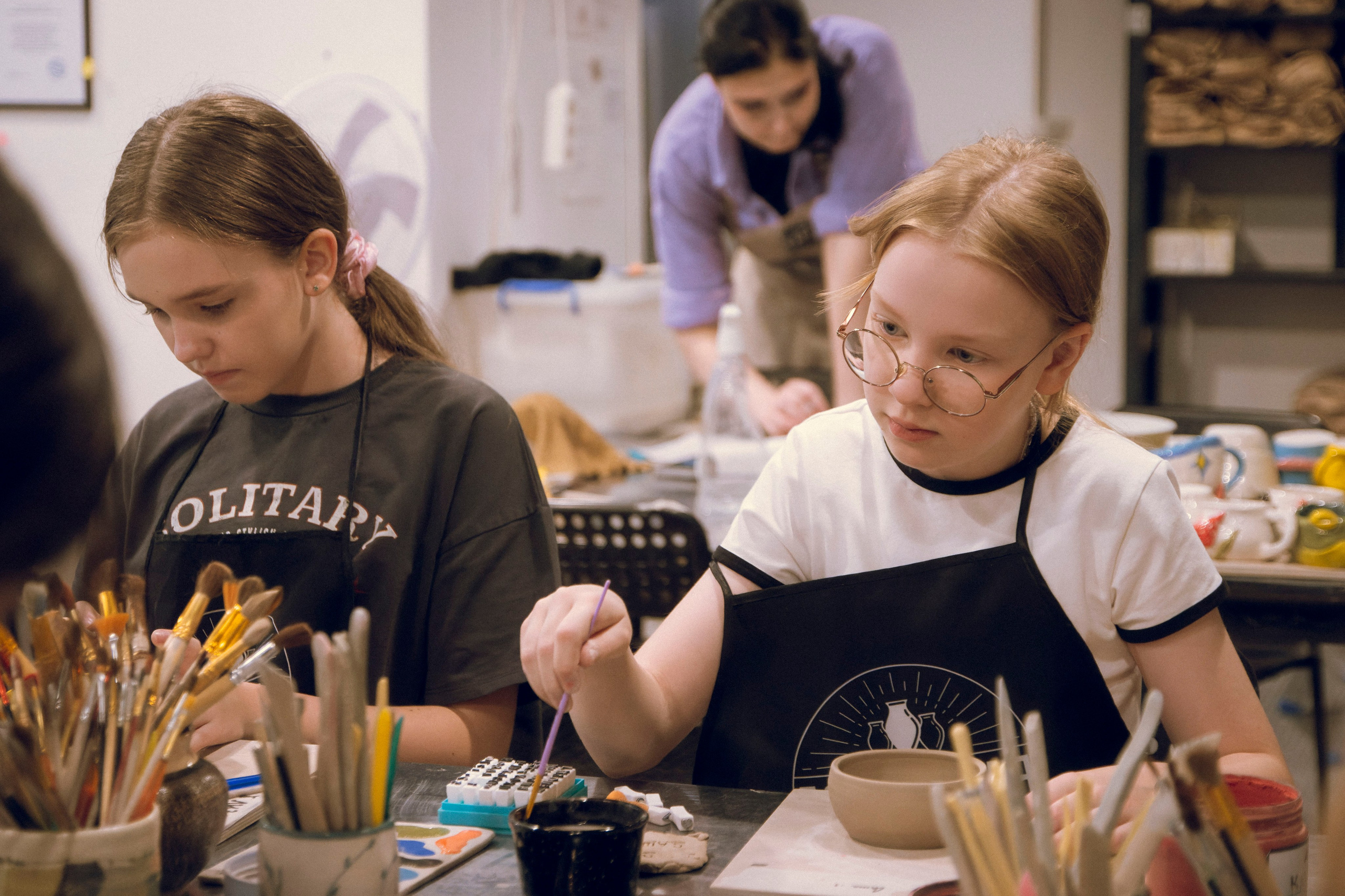 В гончарной мастерской. Плак или Квак