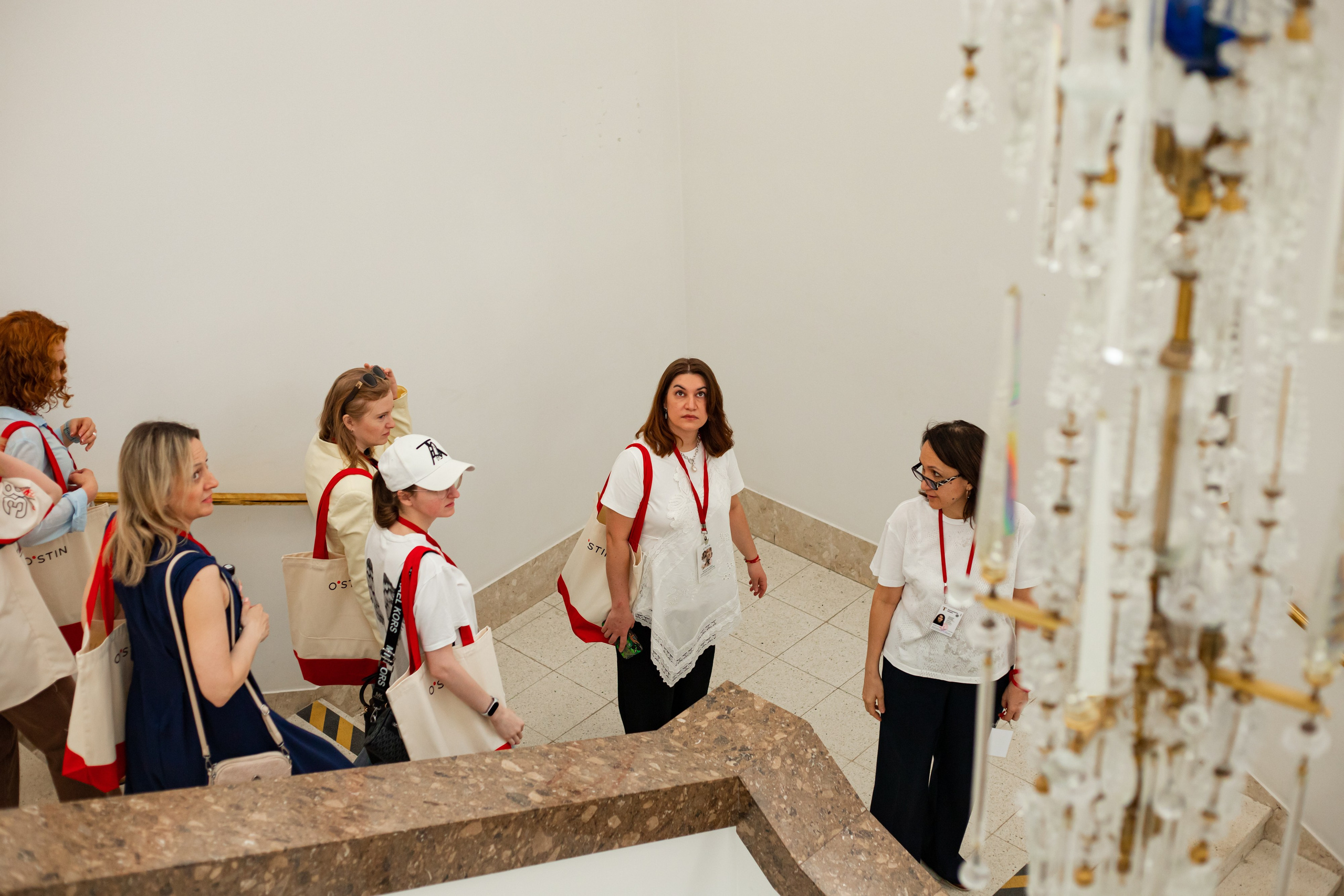 O'STIN в третьяковской галерее. Репортажный и fashion фотограф в Москве Сергей Бардин