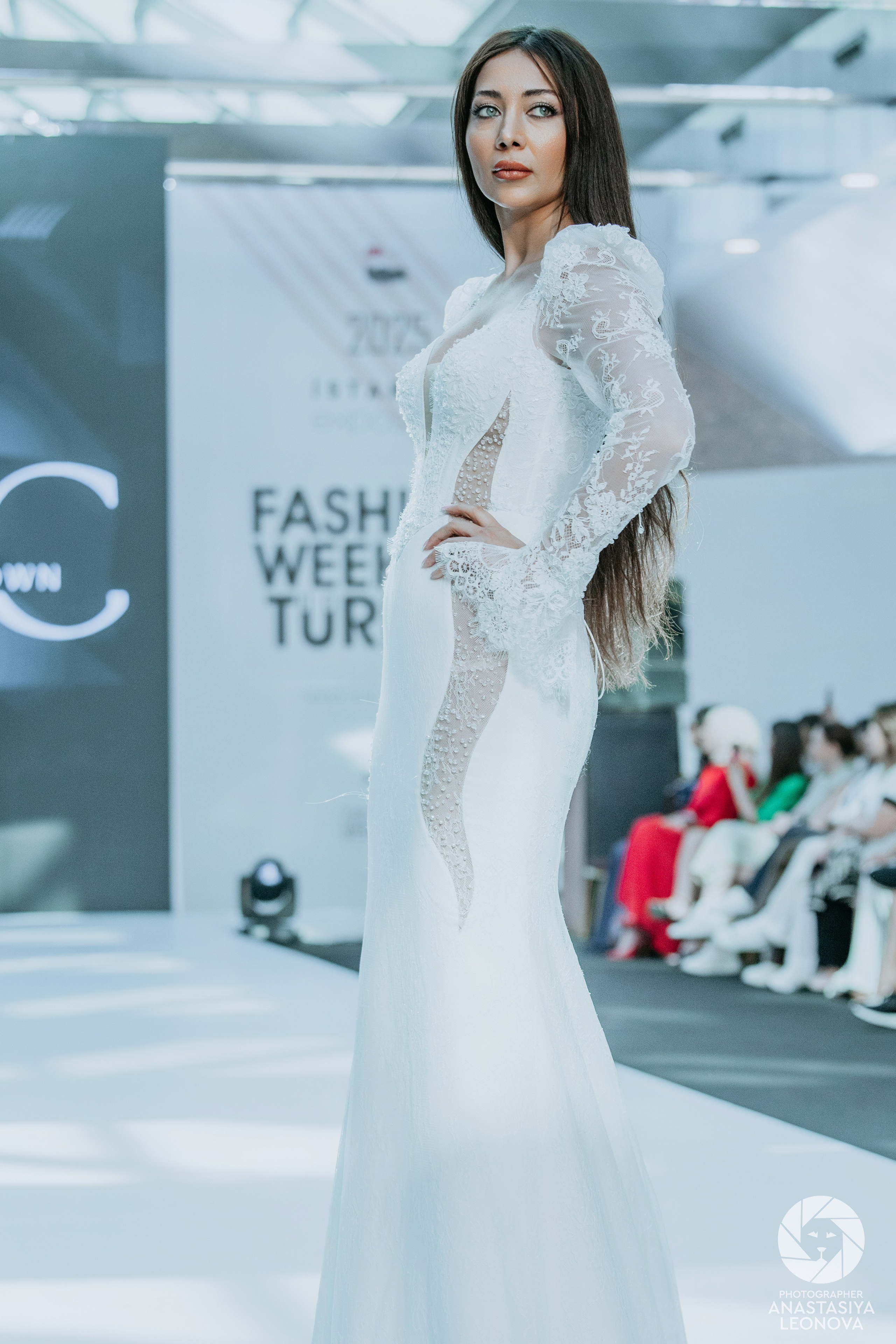 Fashion Week Türkiye [spring, 2025]. Anastasia Leonowa