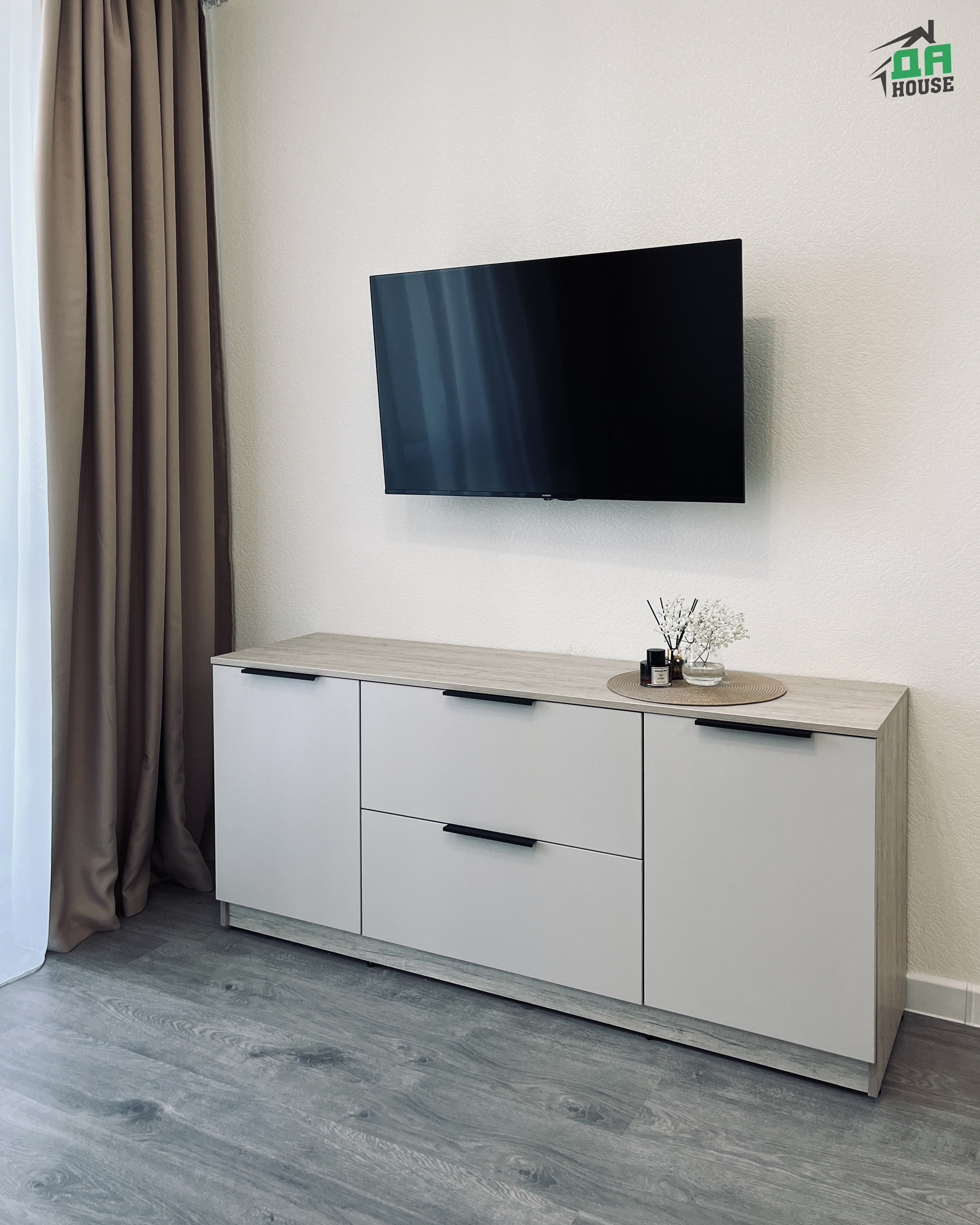 Компания Da House. Репортажный и портретный фотограф в Санктпетербурге. Видиосъемка мероприятий в Санкт-Петербурге