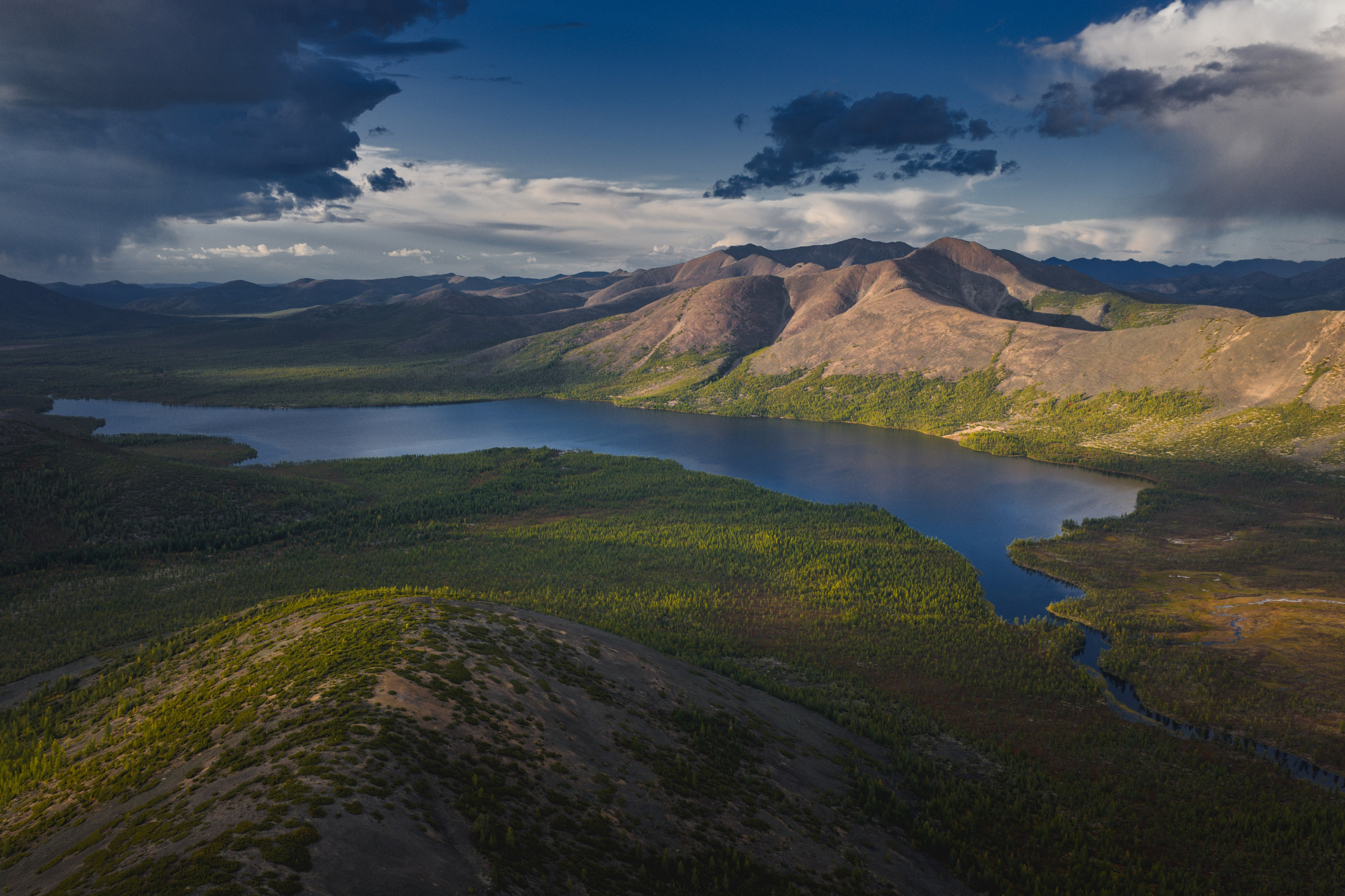 Неизвестная Колыма: Хетинские столбы и Эликчанские озера