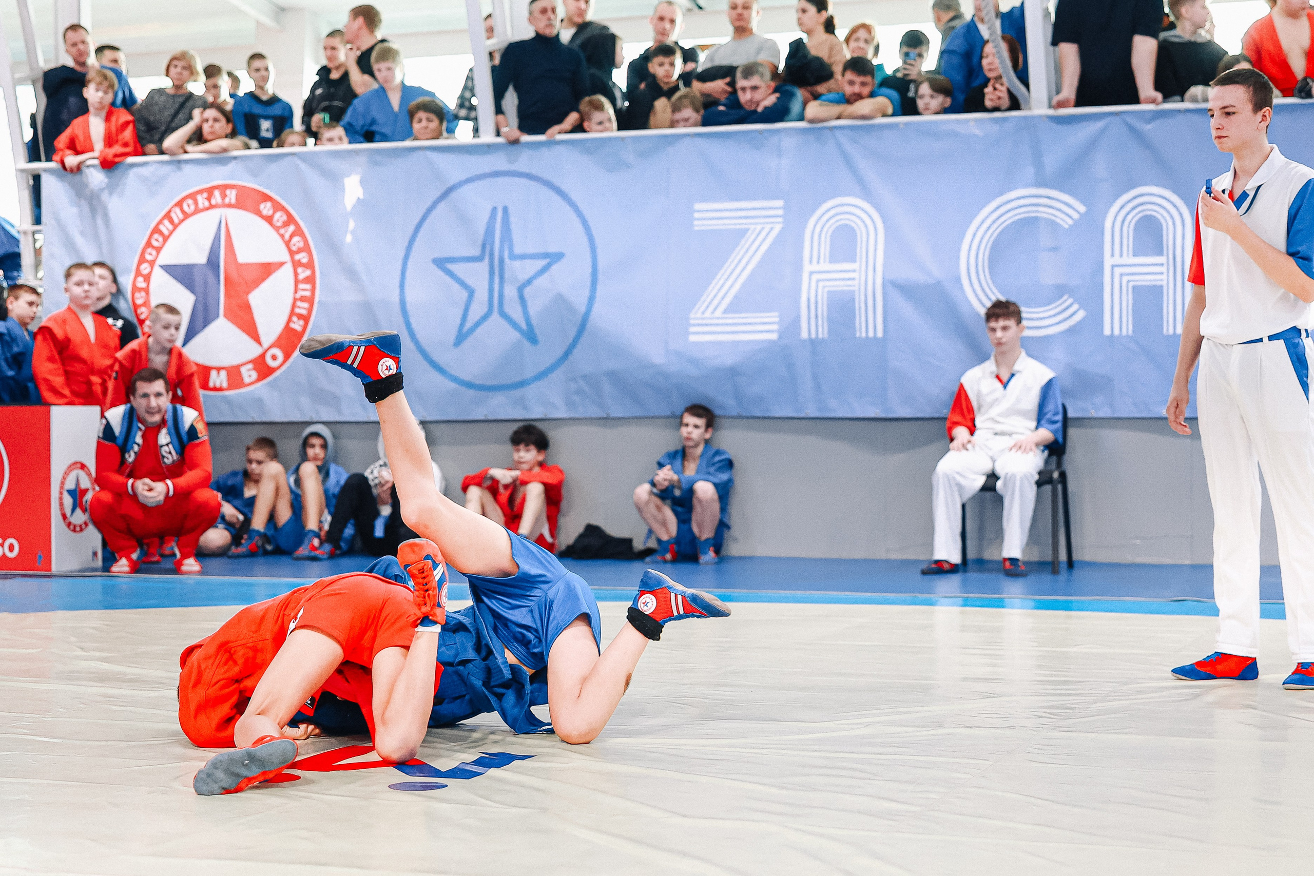 Первенство Тюмени по самбо. MIG — студия спортивной фотографии Михаила Голянского