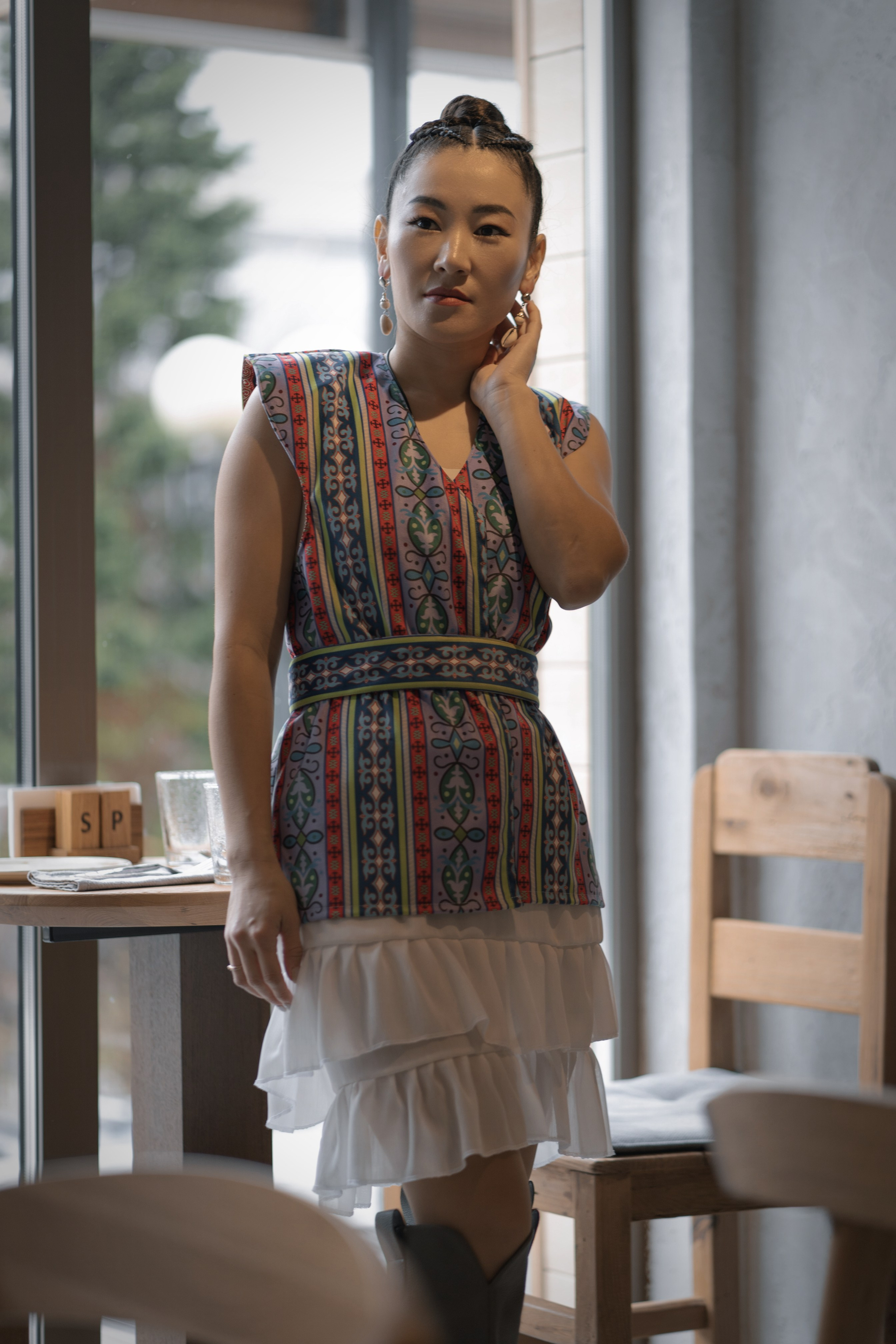 В ресторане Рерих. Выездной фотограф-видеограф в Республике Алтай Солоны Куюкова