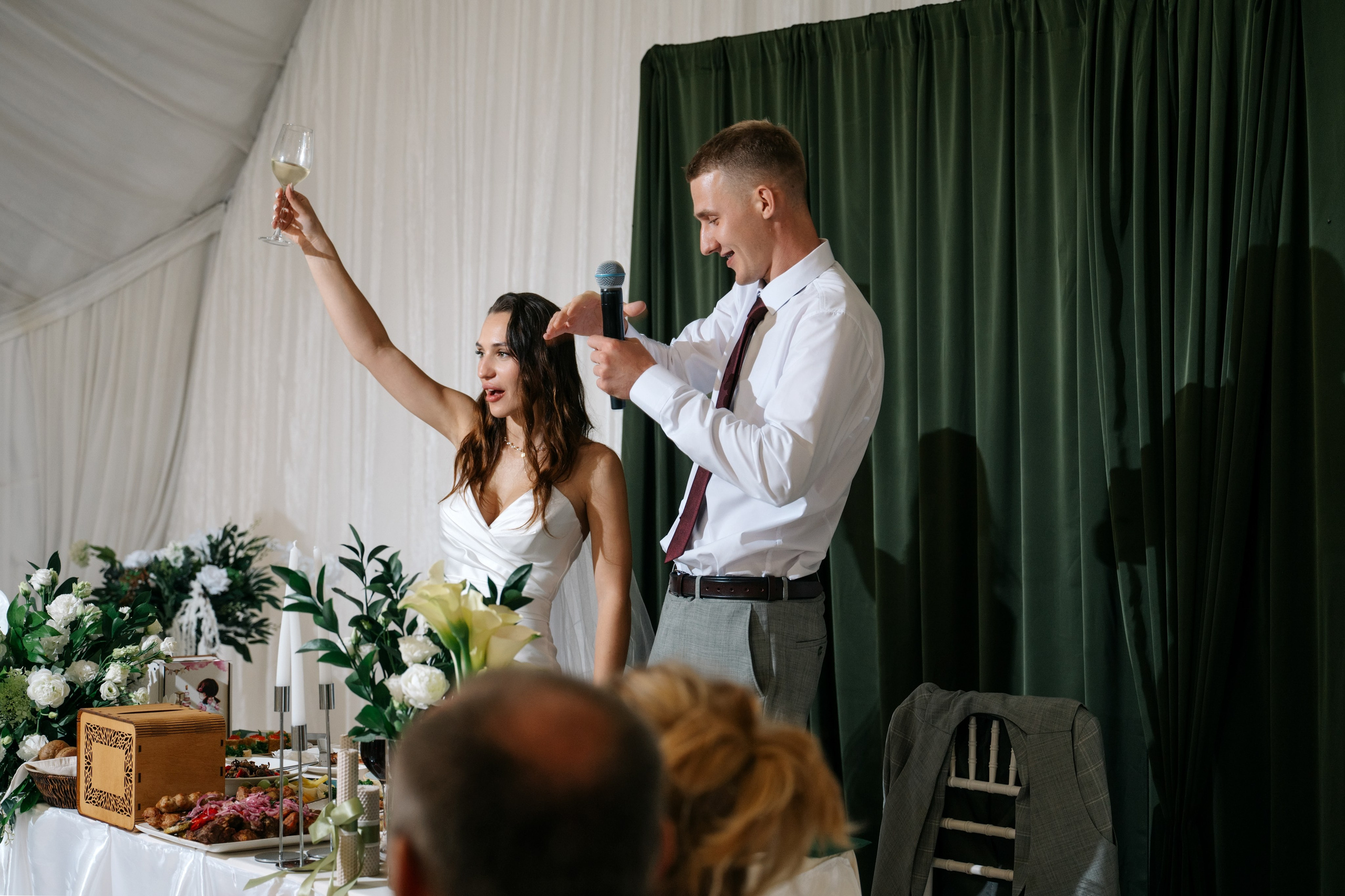 Свадьба в Гребнево в Трубецком. Свадебный и семейный фотограф Виктория Носачёва. Щелково, Москва и МО