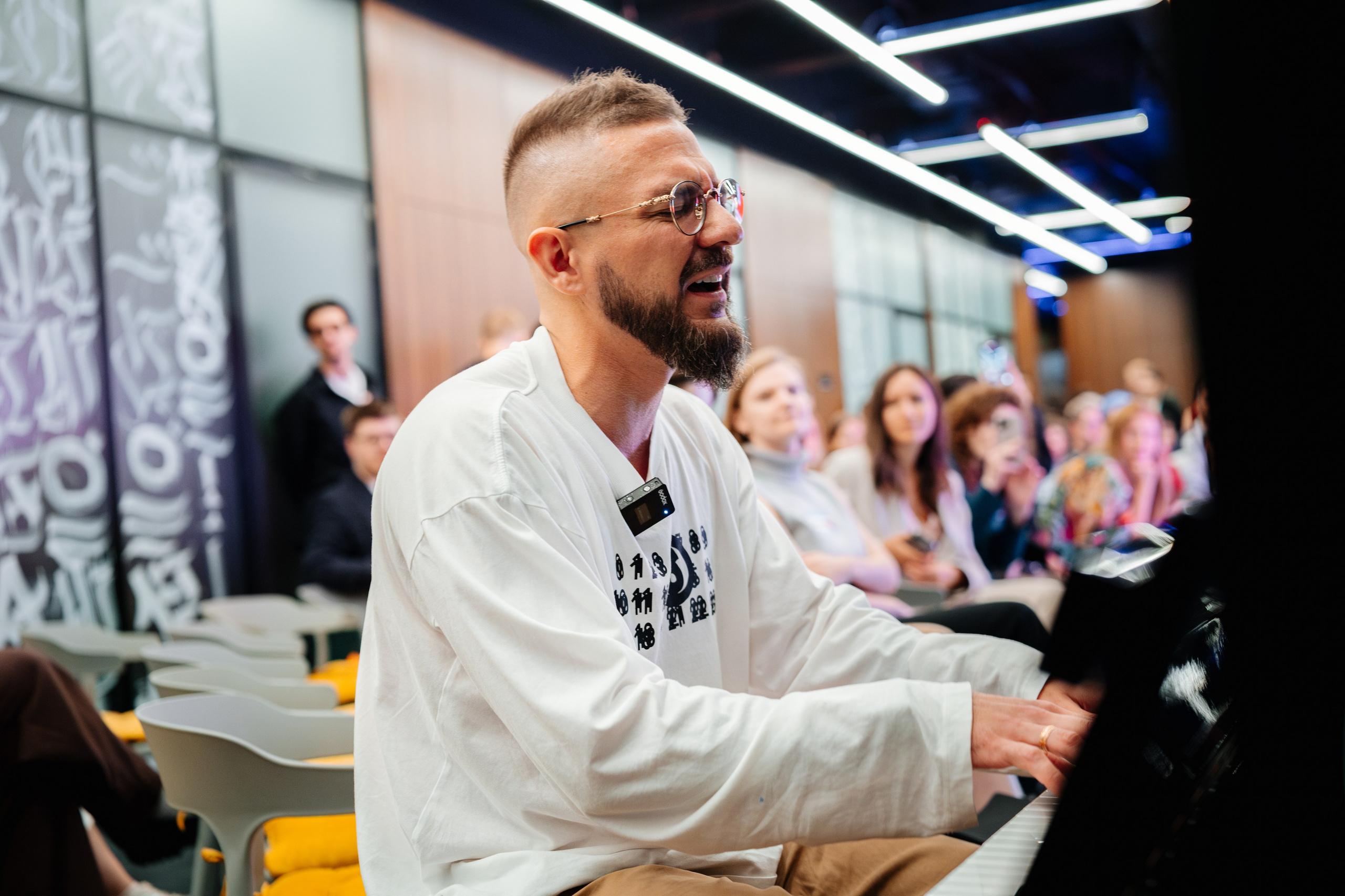 Нескучные финансы х Изионисты. Репортажный и портретный фотограф в Москве Илья Спиридонов