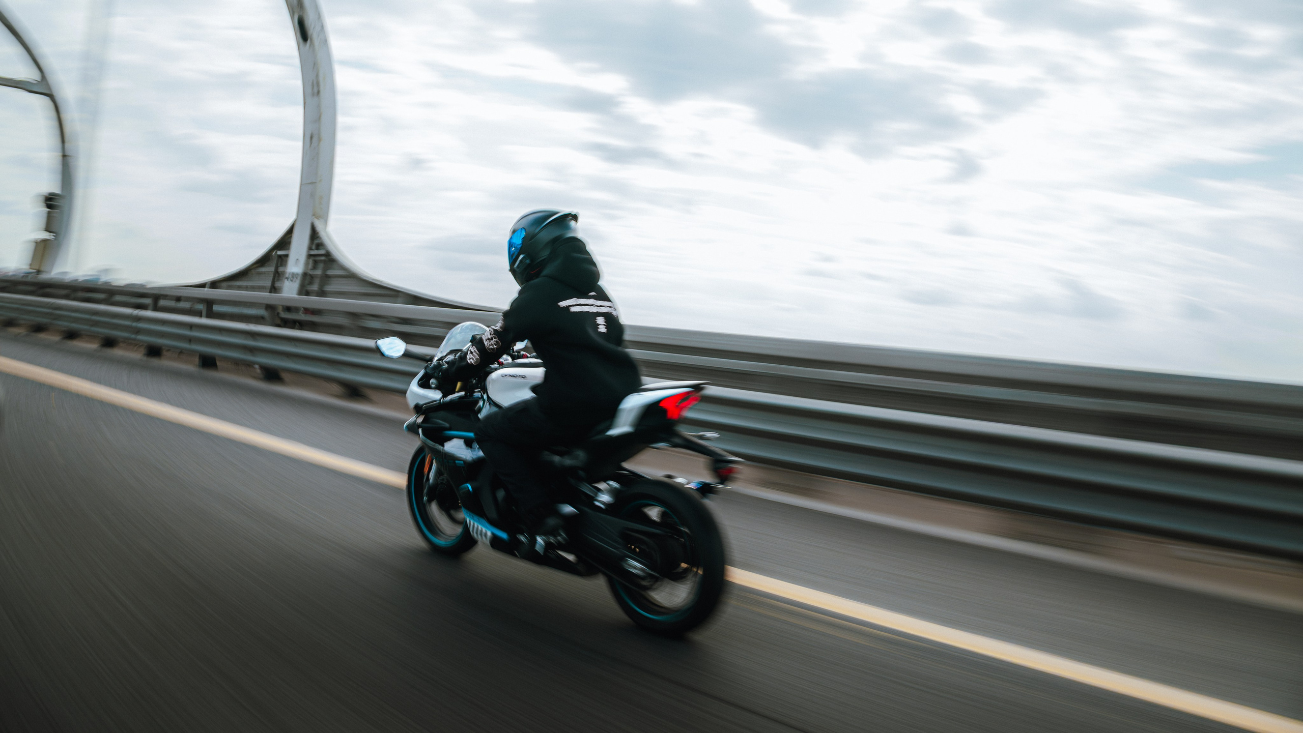 CFMOTO 450sr. Valya Fleks