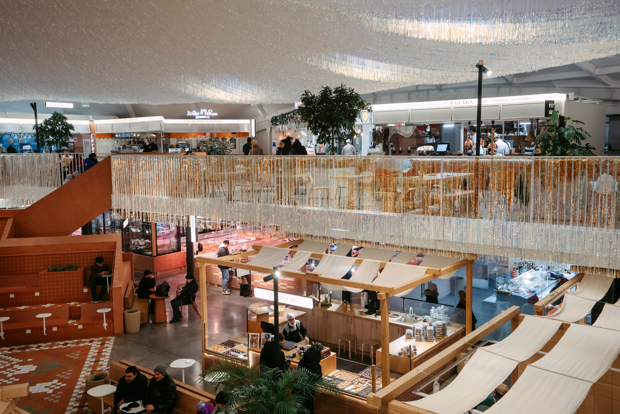 Московский рынок, Новый год. Саша Копылов, фотограф в Казани