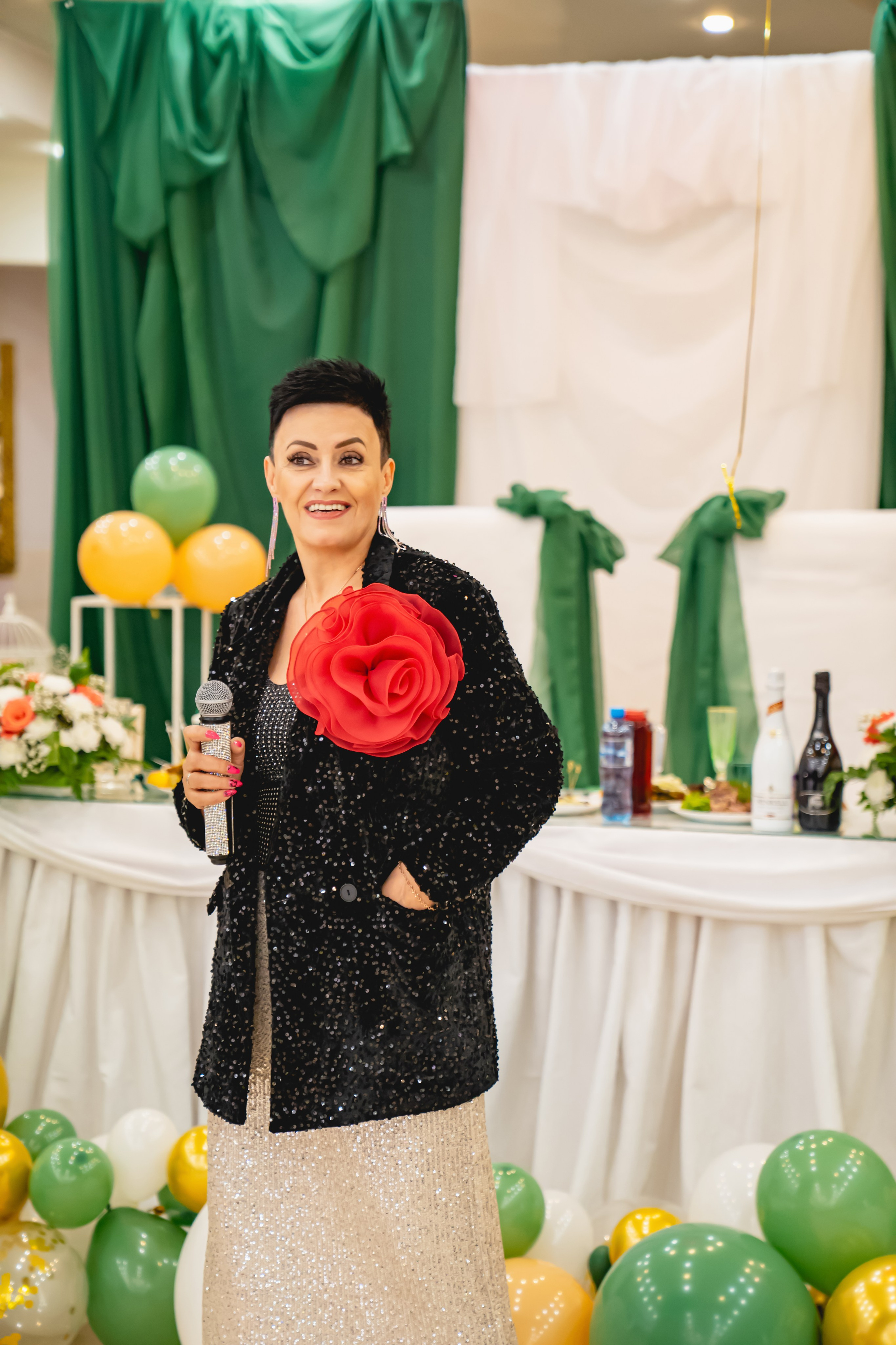 Осенняя Свадьба 2024. Занимаюсь профессиональной фотографией и живу рядом с Байкалом. Работаю в разных жанрах