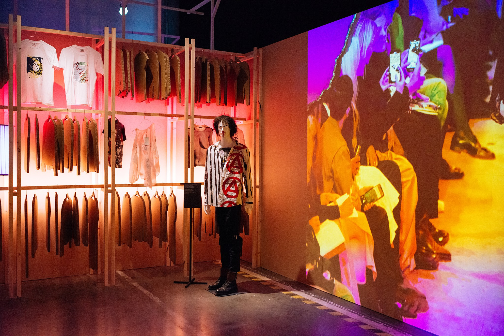 Выставка Панк-культура. Король и Шут. Репортажный фотограф в Санкт-Петербурге Анастасия Клёпова